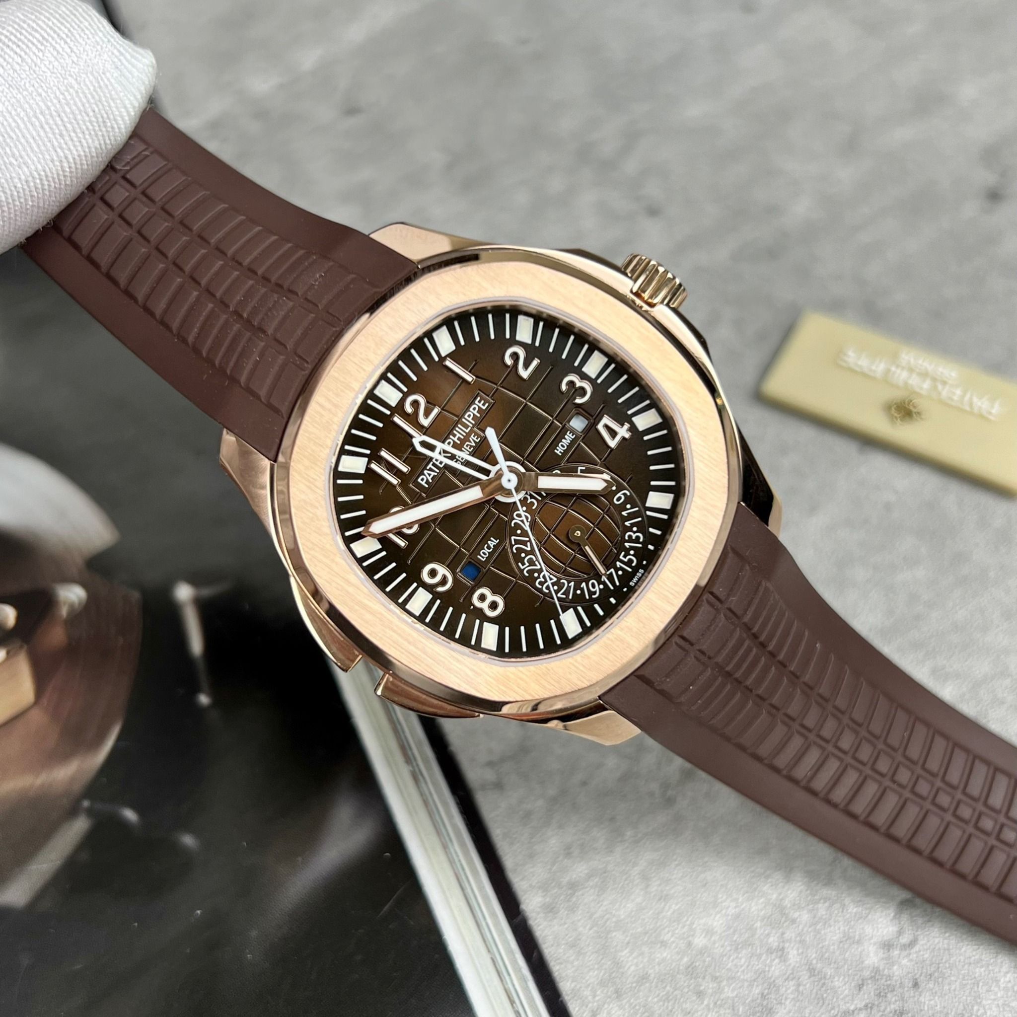 PATEK PHILIPPE AQUANAUT 41 MM - Đồng Hồ Patek Philippe - Nam - DHNTT600