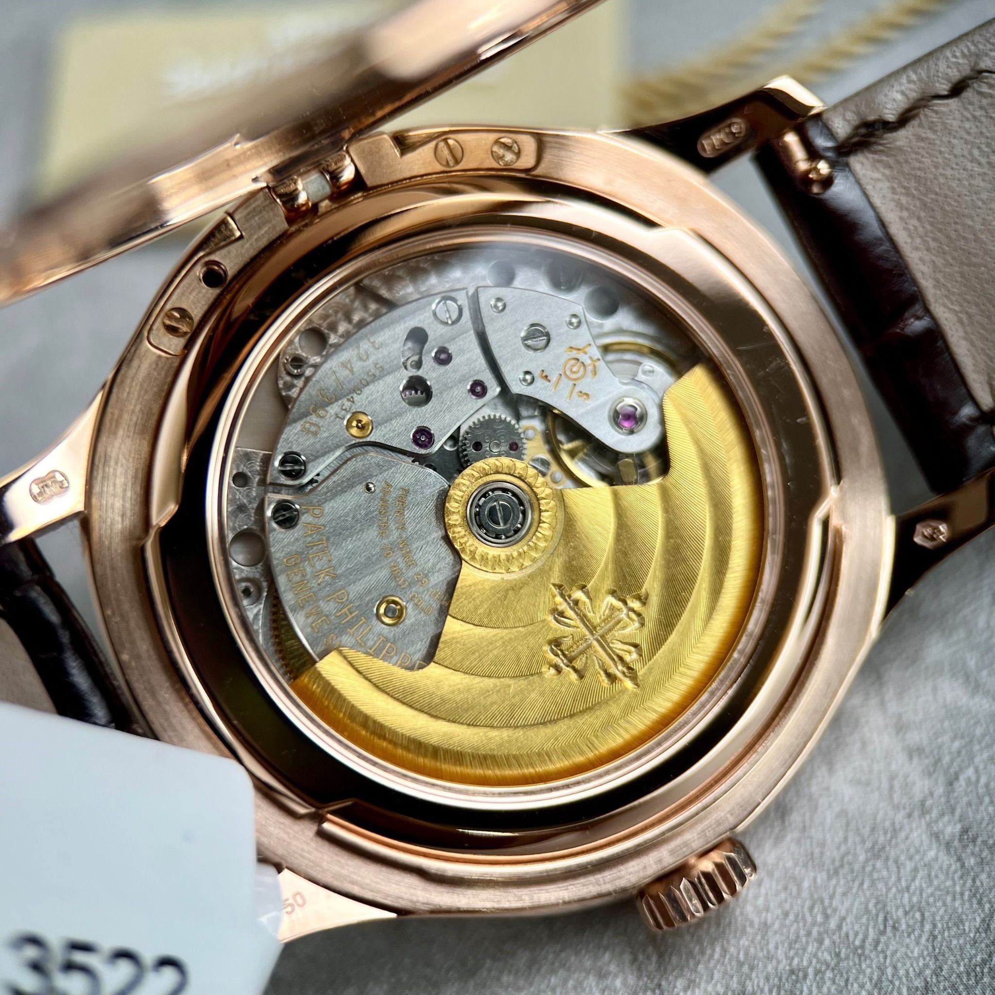 PATEK PHILIPPE CALATRAVA 39 MM - Đồng Hồ Patek Philippe - Nam - DHNTT660