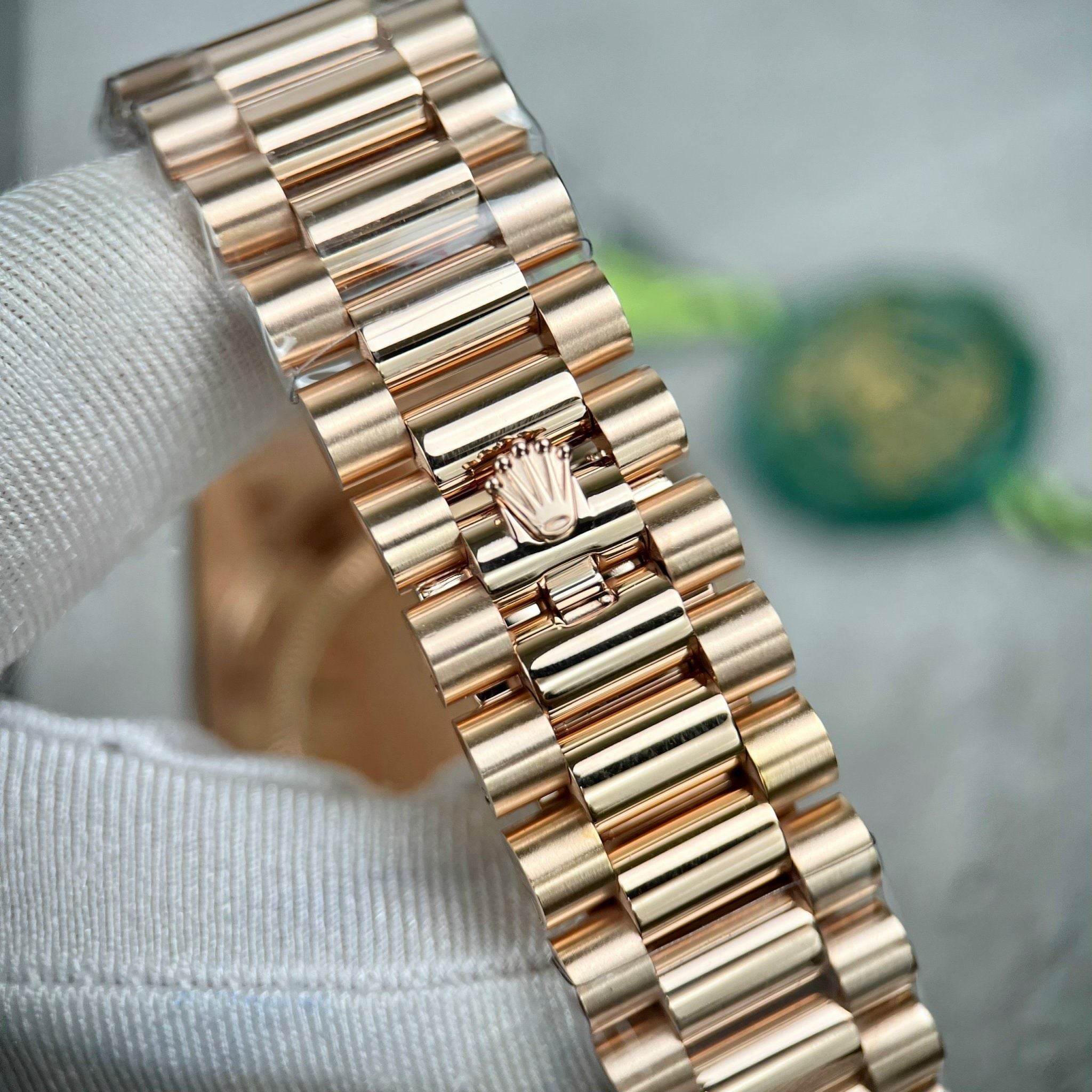 ROLEX DAY-DATE 40 MM - Đồng Hồ Rolex - Nam - DHNTT741