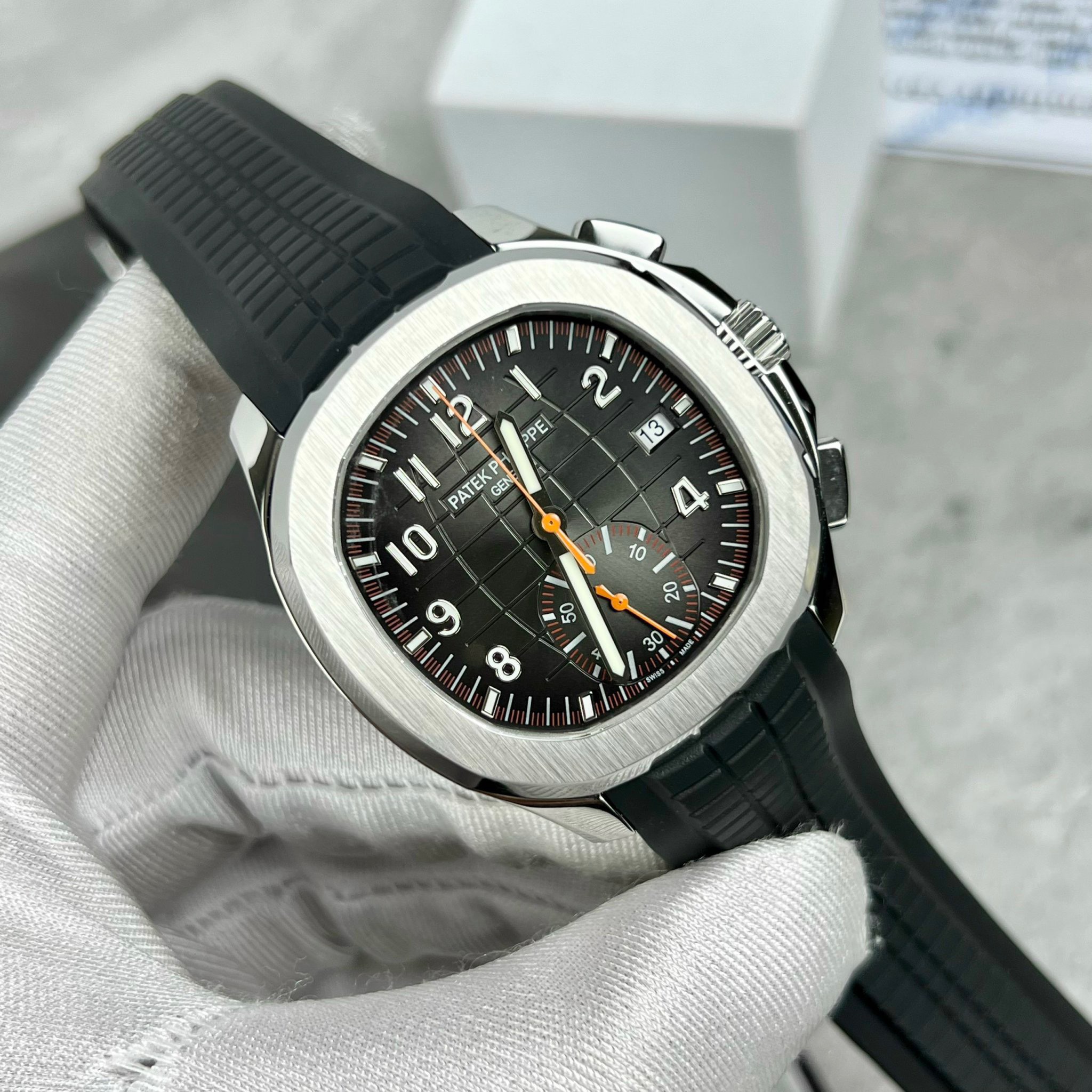PATEK PHILIPPE AQUANAUT 42 MM - Đồng Hồ Patek Philippe - Nam - DHNTT1326