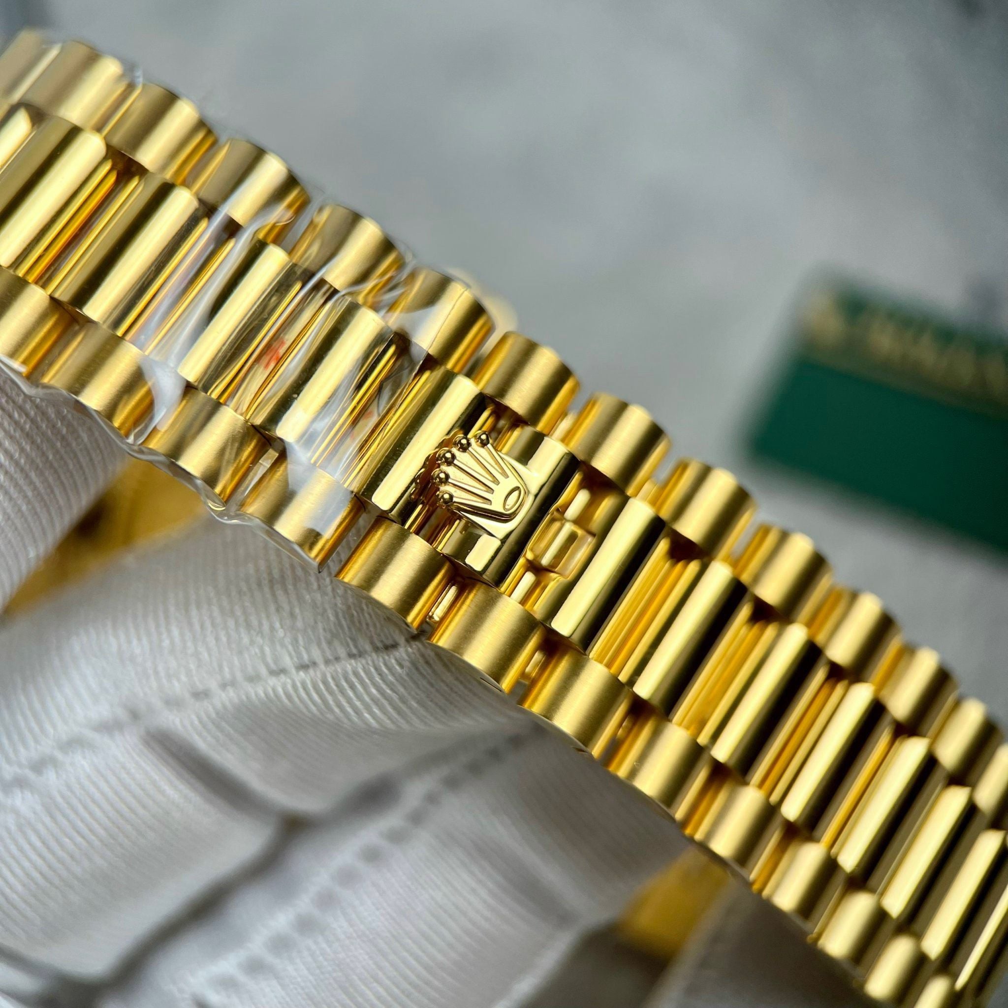 ROLEX DAY-DATE 40 MM - Đồng Hồ Rolex - Nam - DHNTT1338