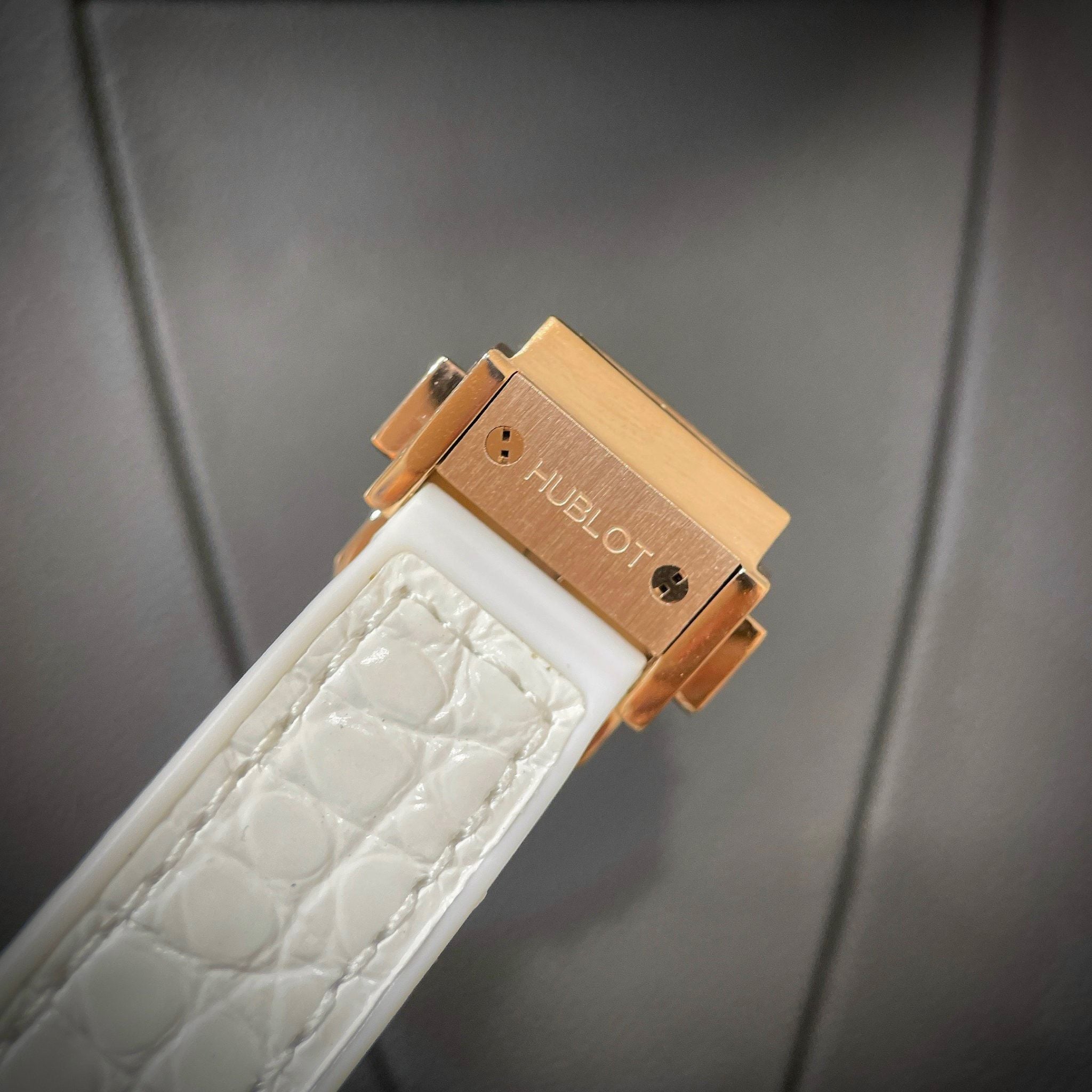 HUBLOT CLASSIC FUSION 33 MM - Đồng Hồ Hublot - Nữ - DHTT507