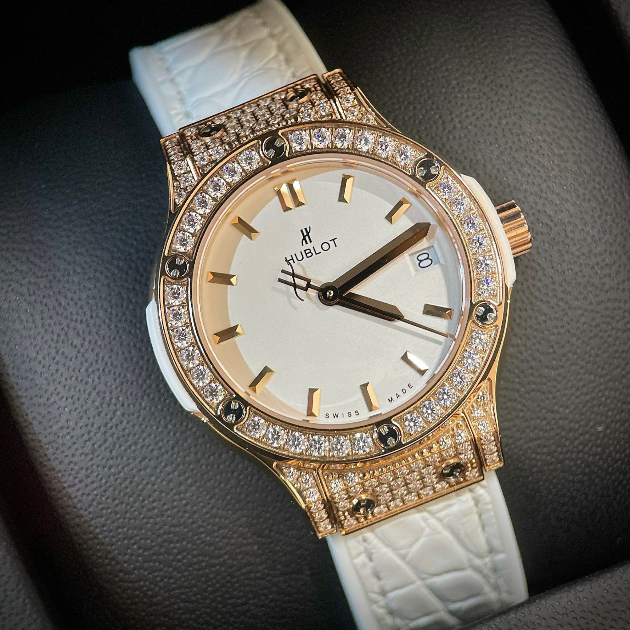 HUBLOT CLASSIC FUSION 33 MM - Đồng Hồ Hublot - Nữ - DHTT506