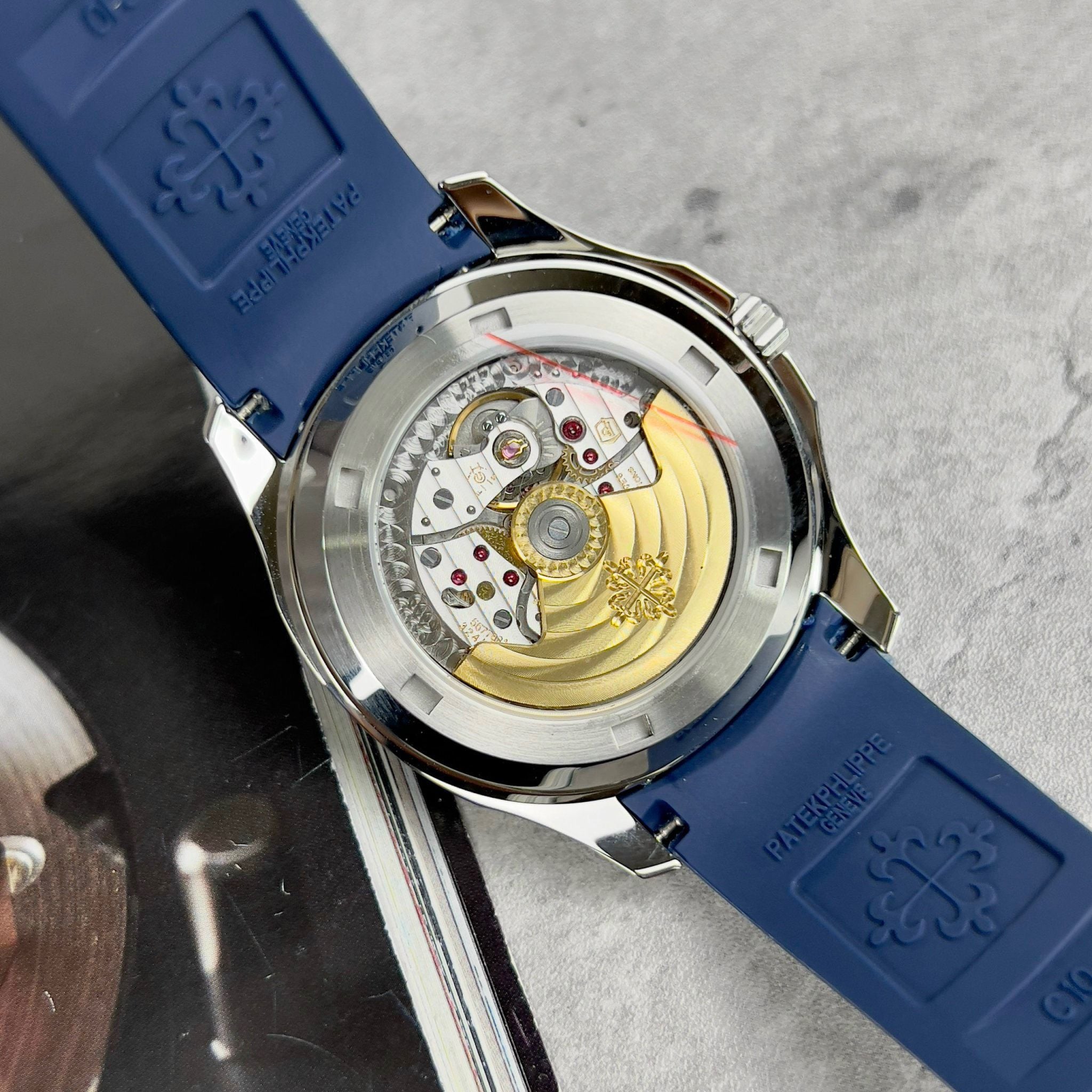 PATEK PHILIPPE AQUANAUT 41 MM - Đồng Hồ Patek Philippe - Nam - DHNTT1352