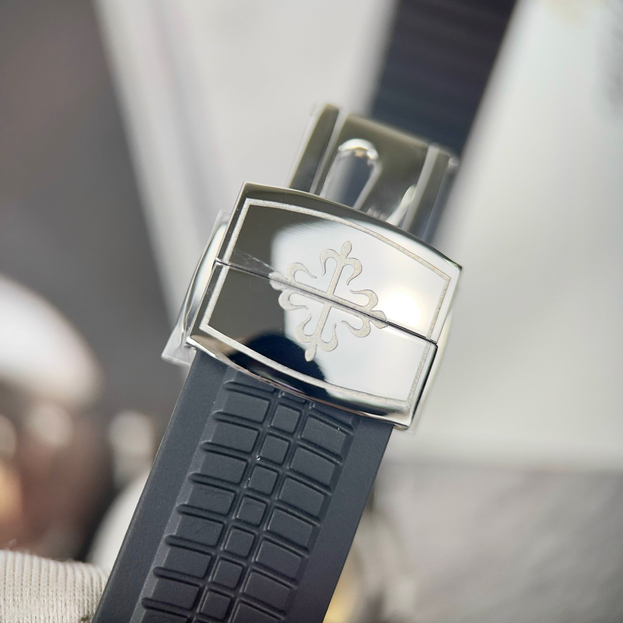 PATEK PHILIPPE AQUANAUT 41 MM - Đồng Hồ Patek Philippe - Nam - DHNTT1353