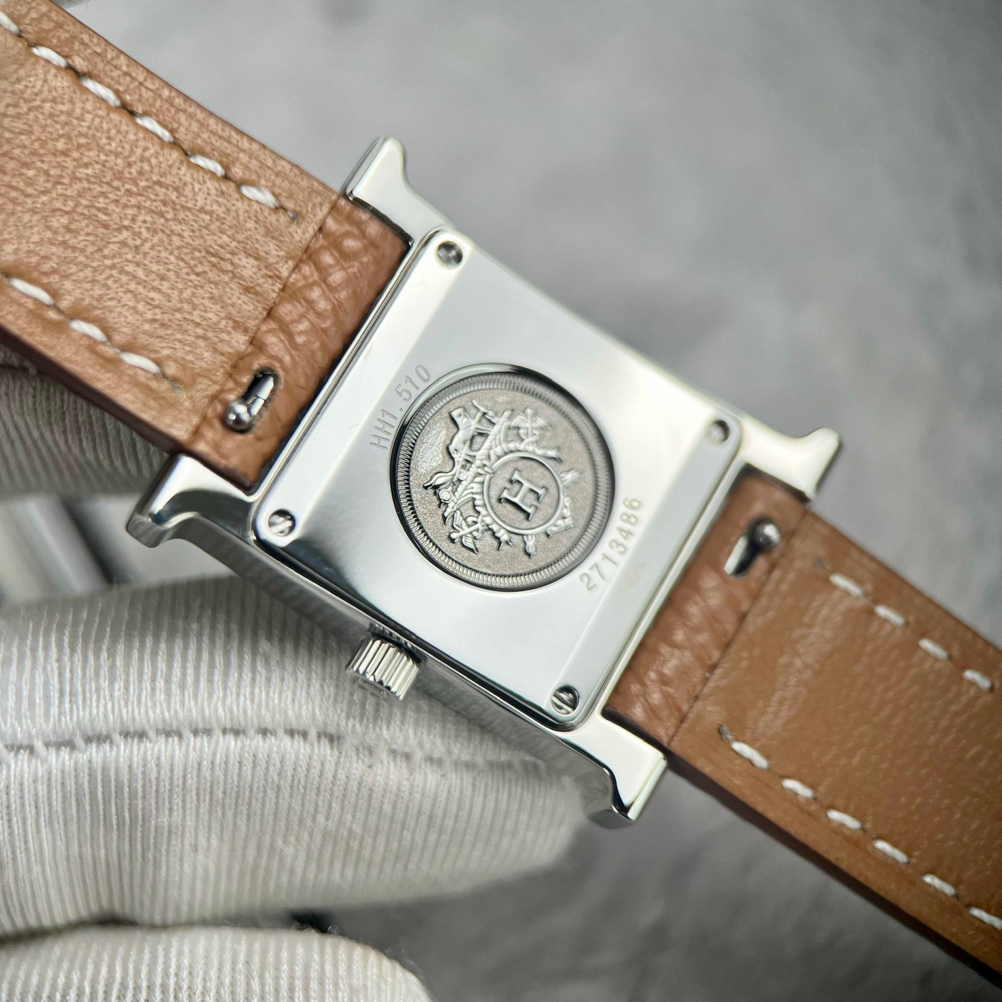 HERMES HEURE H 26 MM - Đồng Hồ Hermes - Nữ - DHTT527