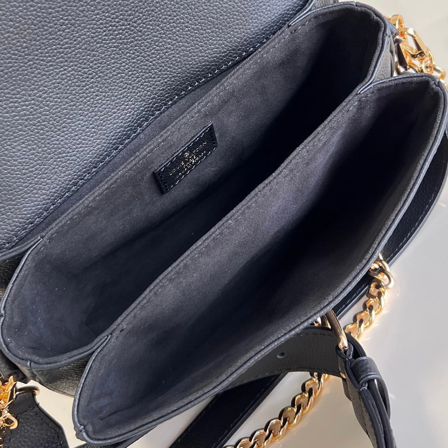 Túi Nữ Louis Vuitton - TNTT110