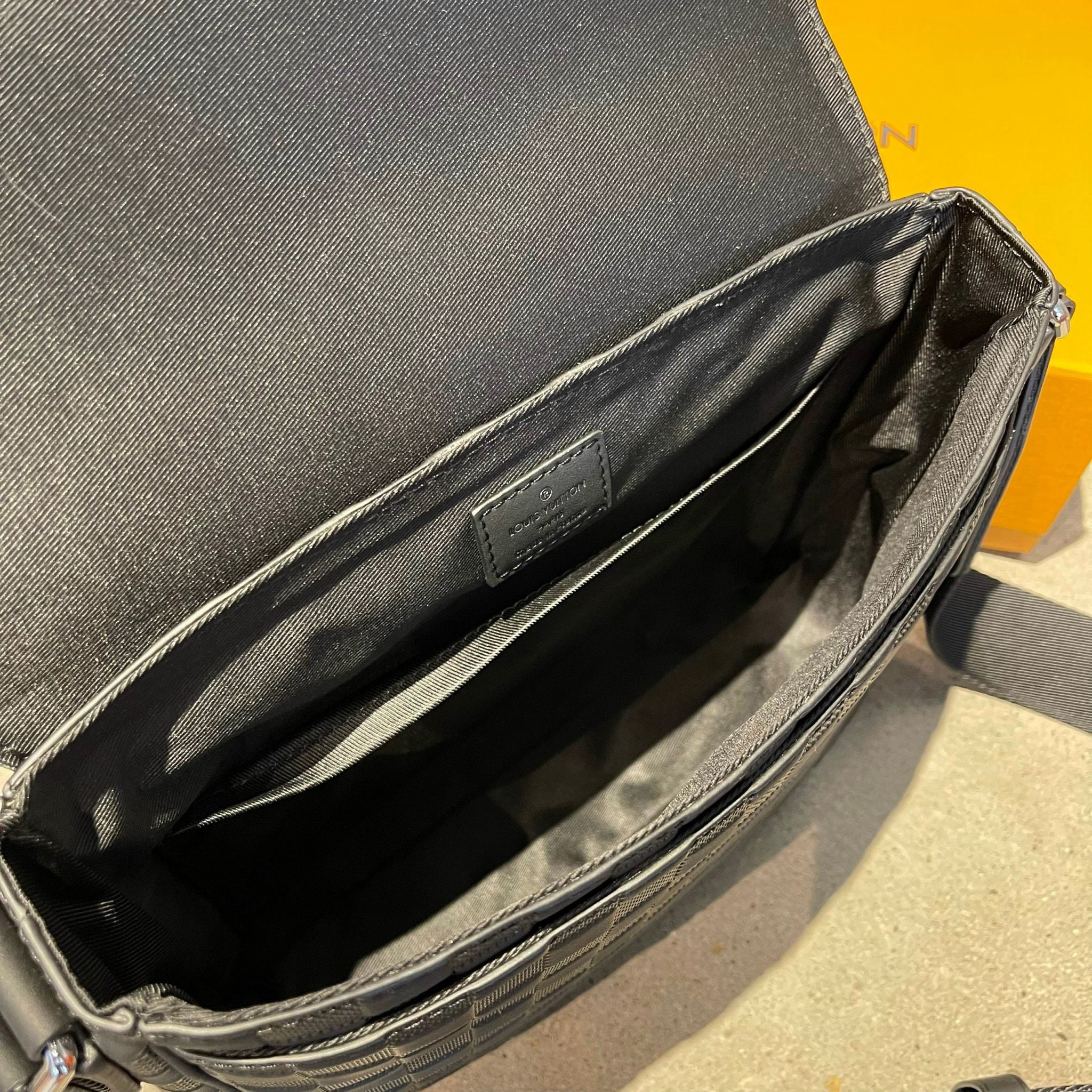 Túi Xách - Túi Đeo Chéo Louis Vuitton - Nam - TXTT231