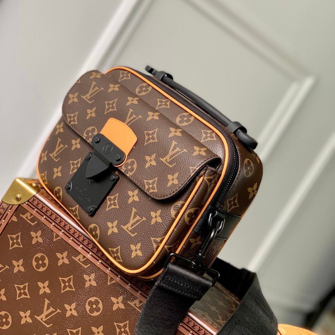 Túi Xách - Túi Đeo Chéo Louis Vuitton - Nam - TXTT201