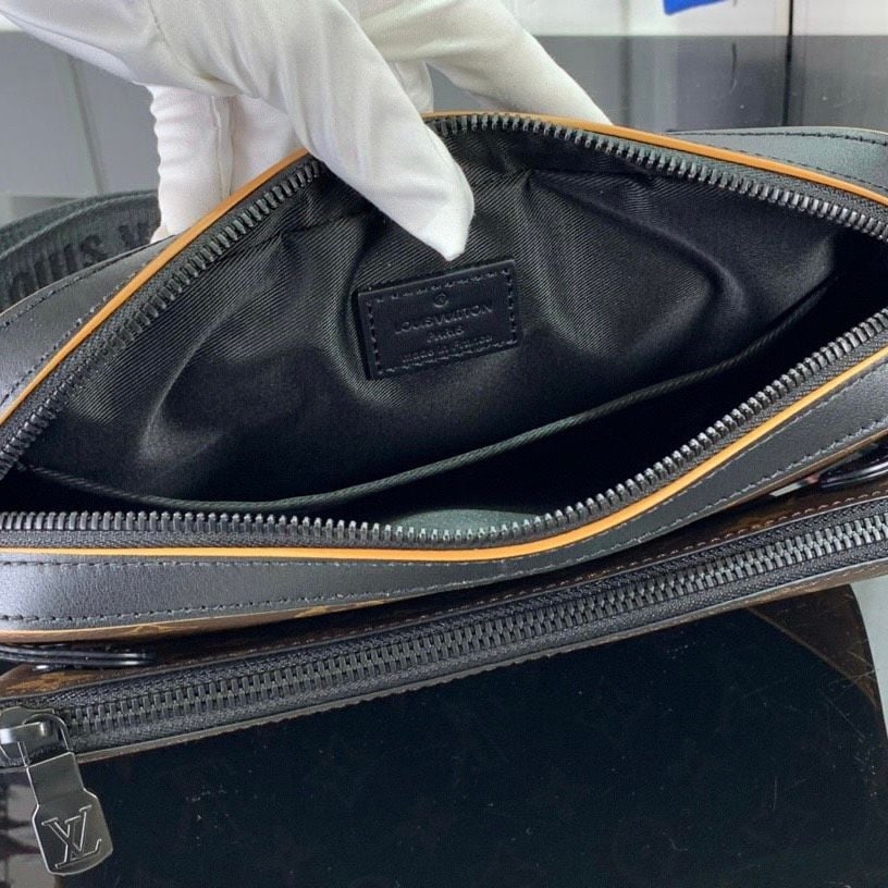 Túi Xách - Túi Đeo Chéo Louis Vuitton - Nam - TXTT181