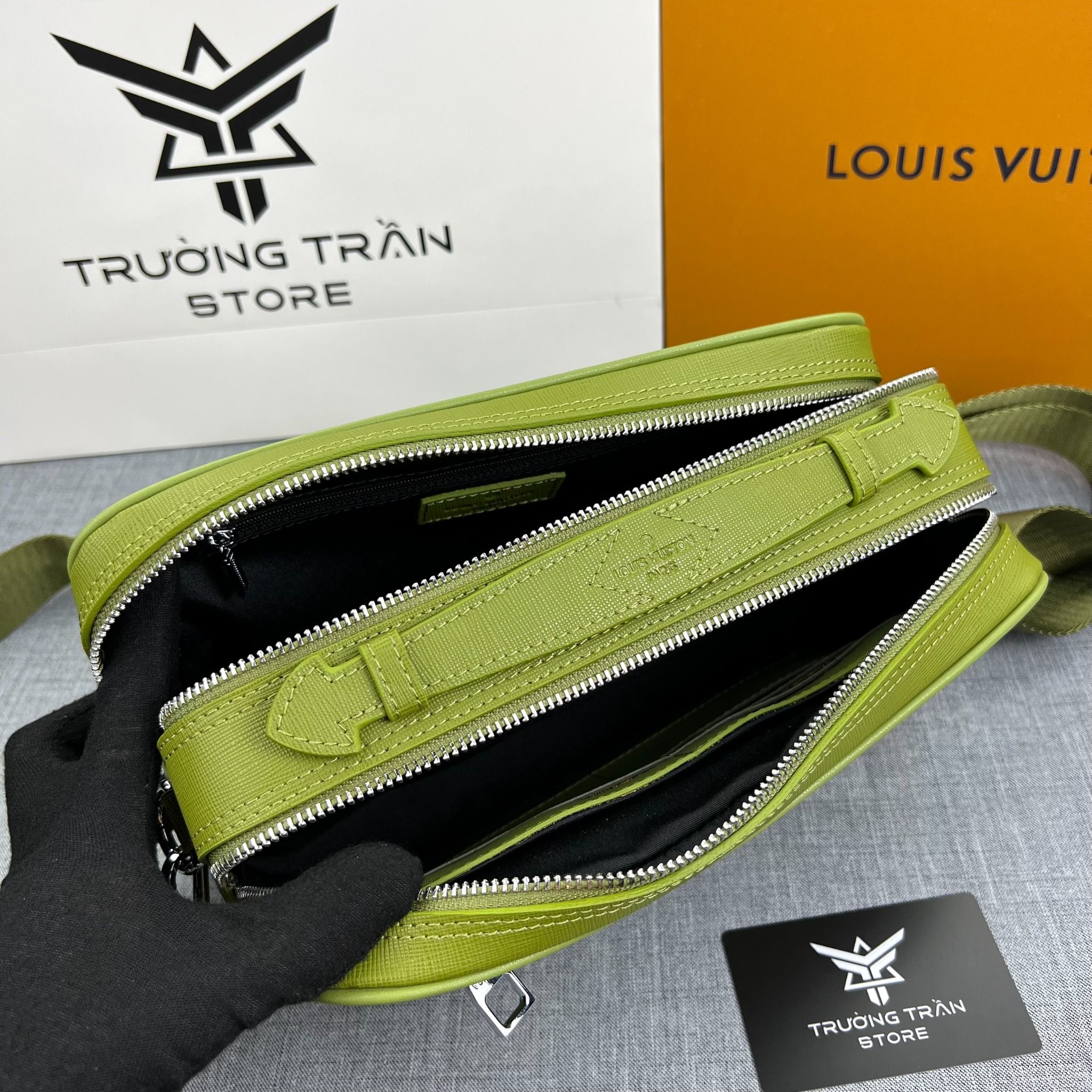 Túi Xách - Túi Đeo Chéo Louis Vuitton - Nam - TXTT238