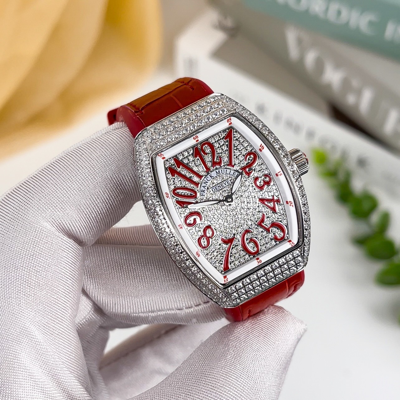 FRANCK MULLER VANGUARD LADY 32 MM - Đồng Hồ Franck Muller - Nữ - DHTT14