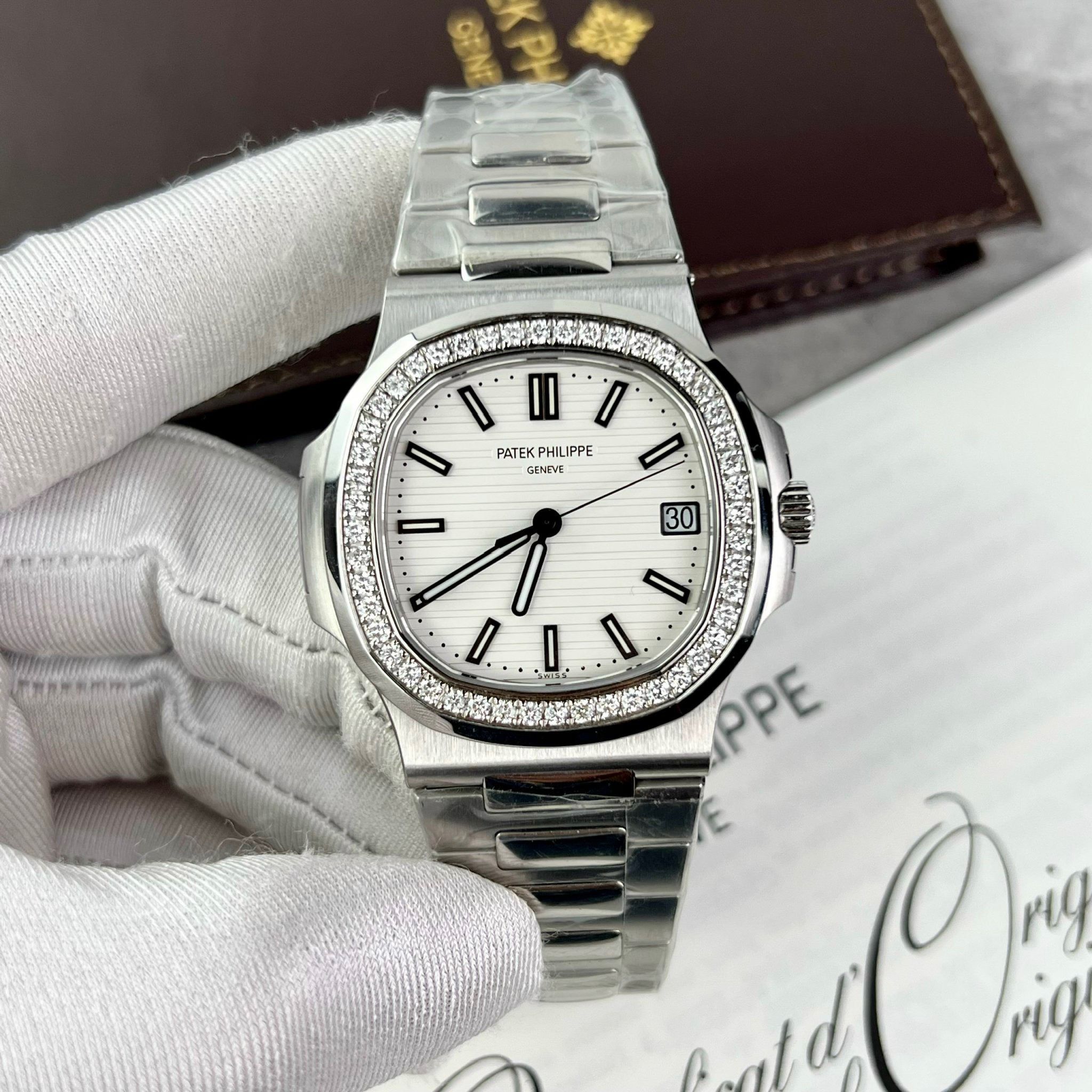 PATEK PHILIPPE NAUTILUS 40 MM - Đồng Hồ Patek Philippe - Nam - DHNTT1452