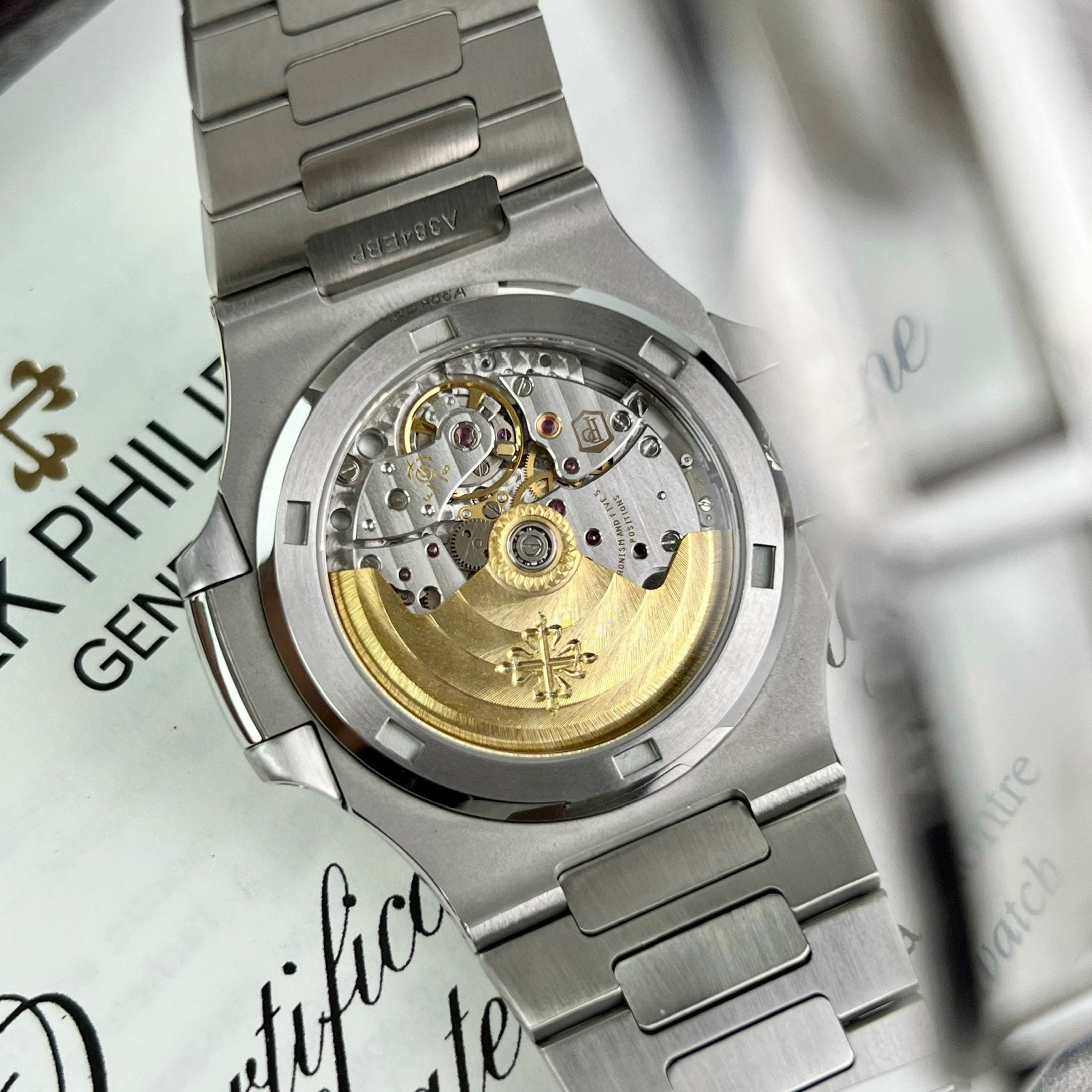 PATEK PHILIPPE NAUTILUS 40 MM - Đồng Hồ Patek Philippe - Nam - DHNTT1448