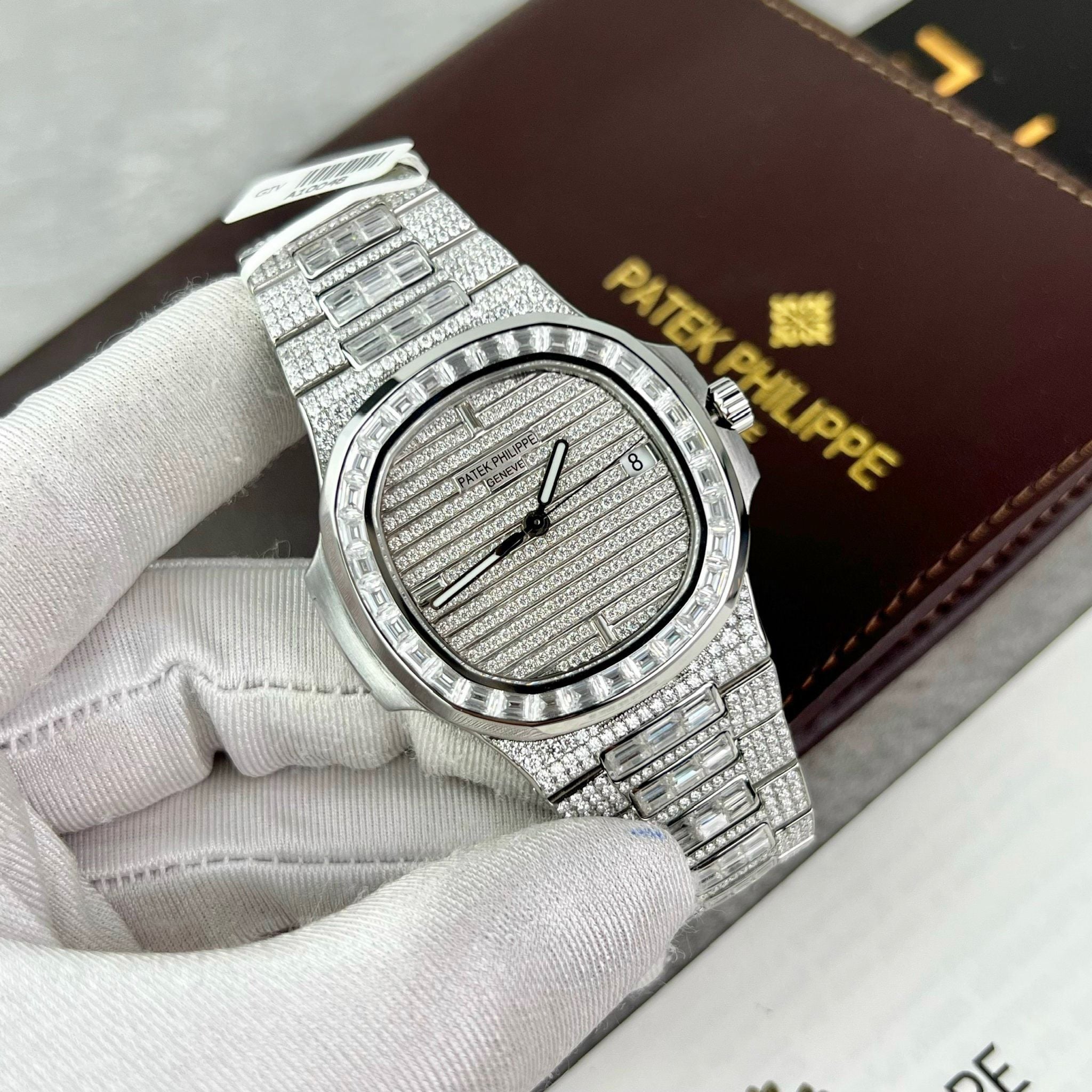 PATEK PHILIPPE NAUTILUS 40 MM - Đồng Hồ Patek Philippe - Nam - DHNTT1448