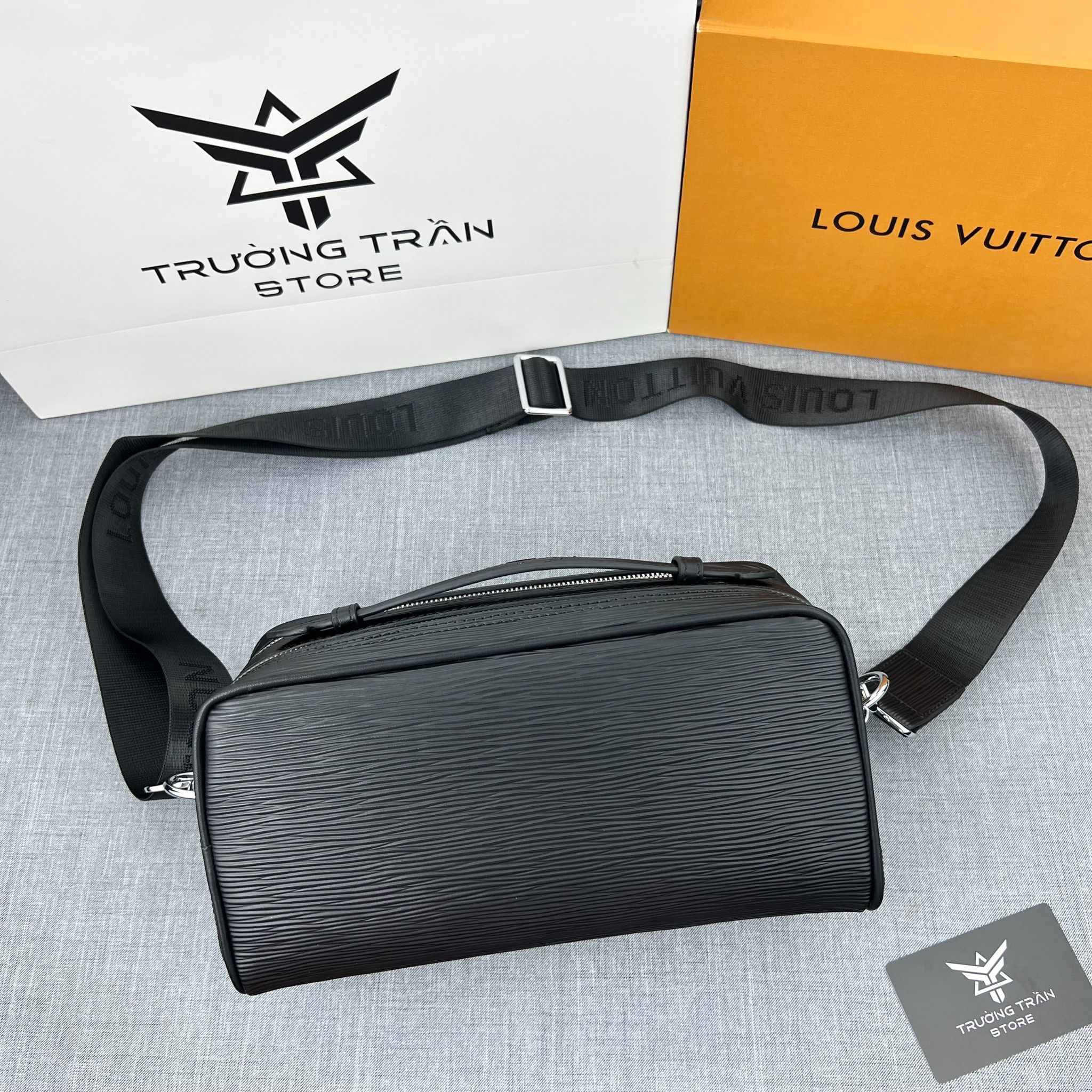 Túi Xách - Túi Đeo Chéo Louis Vuitton - Nam - TXTT225