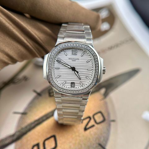 PATEK PHILIPPE NAUTILUS 35 MM - Đồng Hồ Patek Philippe - Nữ - DHTT443