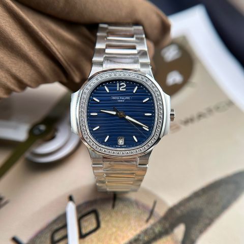 PATEK PHILIPPE NAUTILUS 35 MM - Đồng Hồ Patek Philippe - Nữ - DHTT236