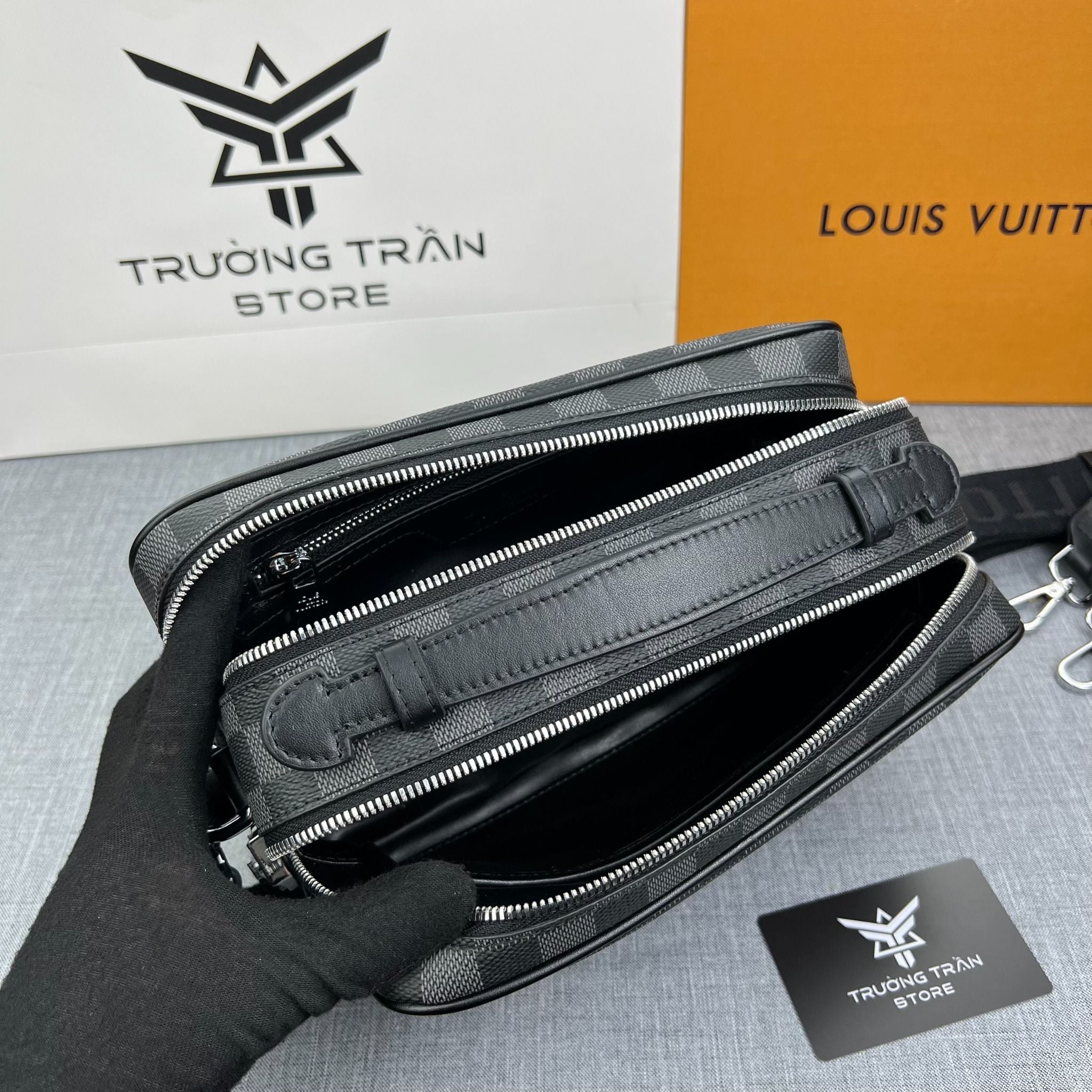 Clutch - Ví Khóa Số Louis Vuitton - Nam - CLTT321