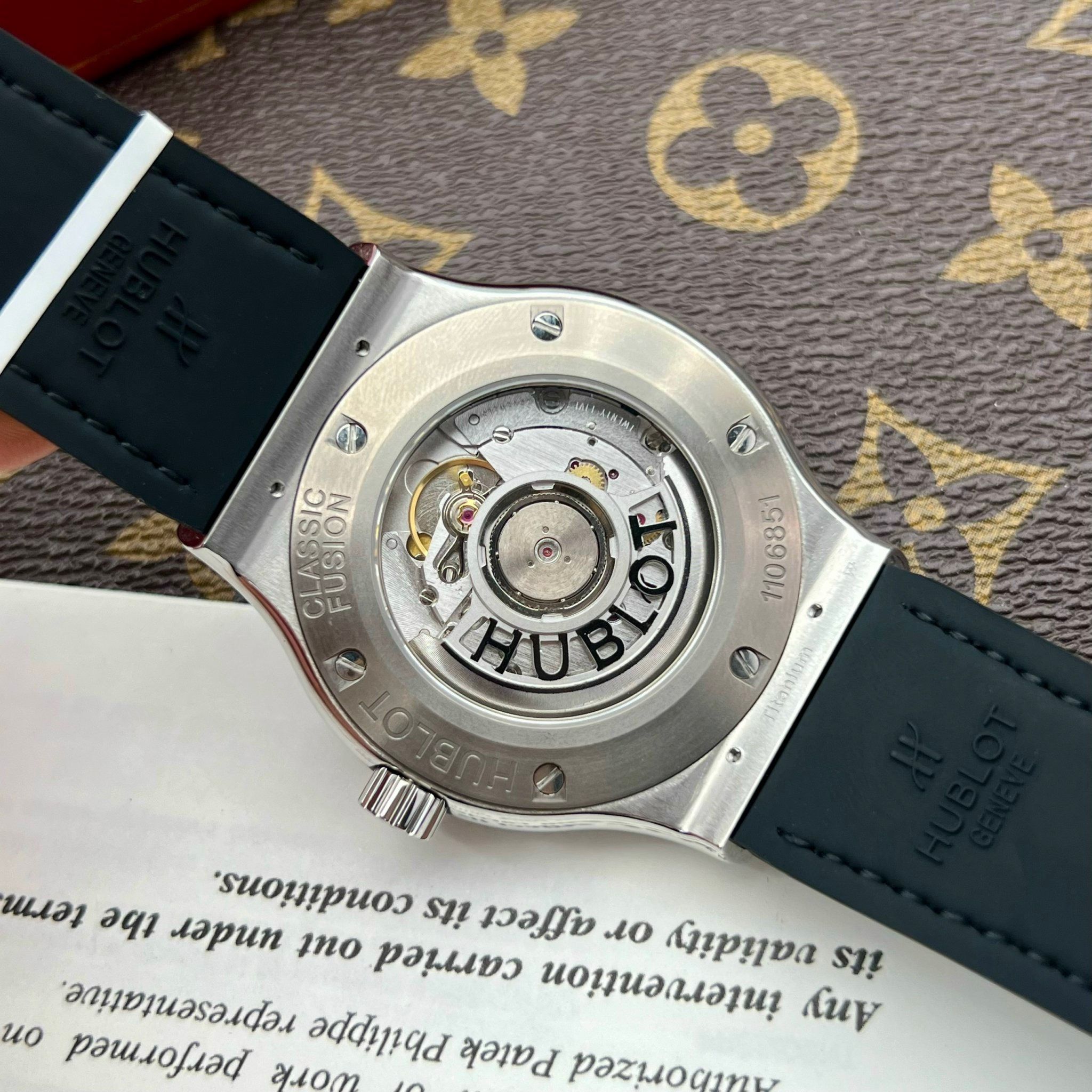 HUBLOT CLASSIC FUSION 42 MM - Đồng Hồ Hublot - Nam - DHNTT430