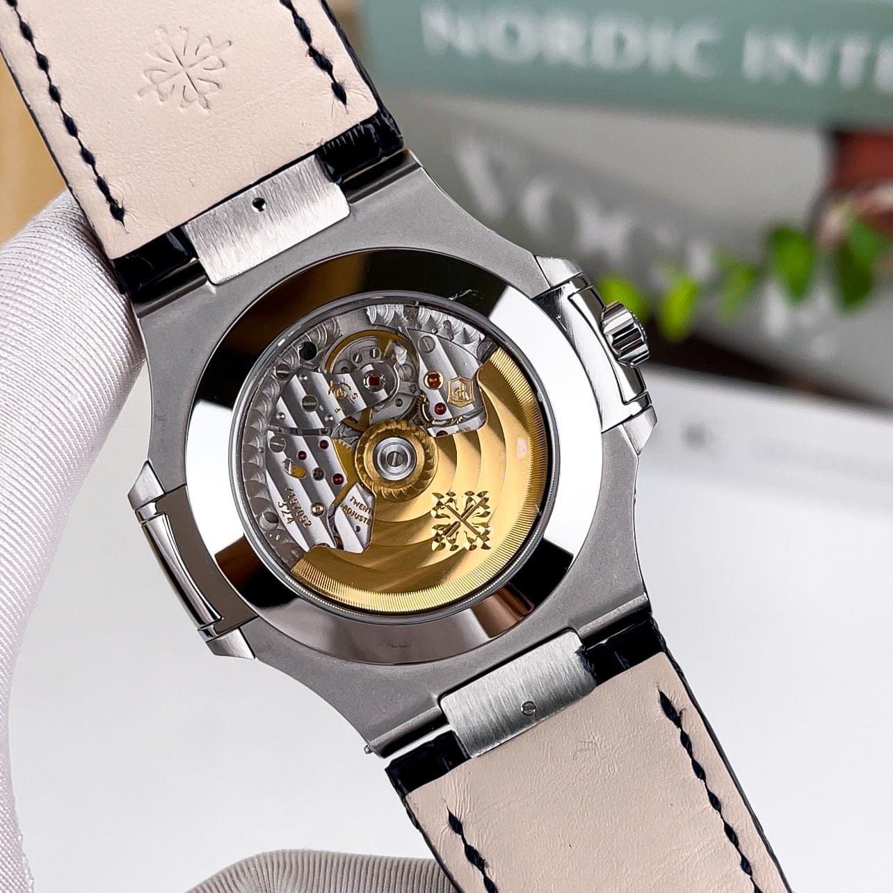 PATEK PHILIPPE NAUTILUS 40 MM - Đồng Hồ Patek Philippe - Nam - DHNTT555