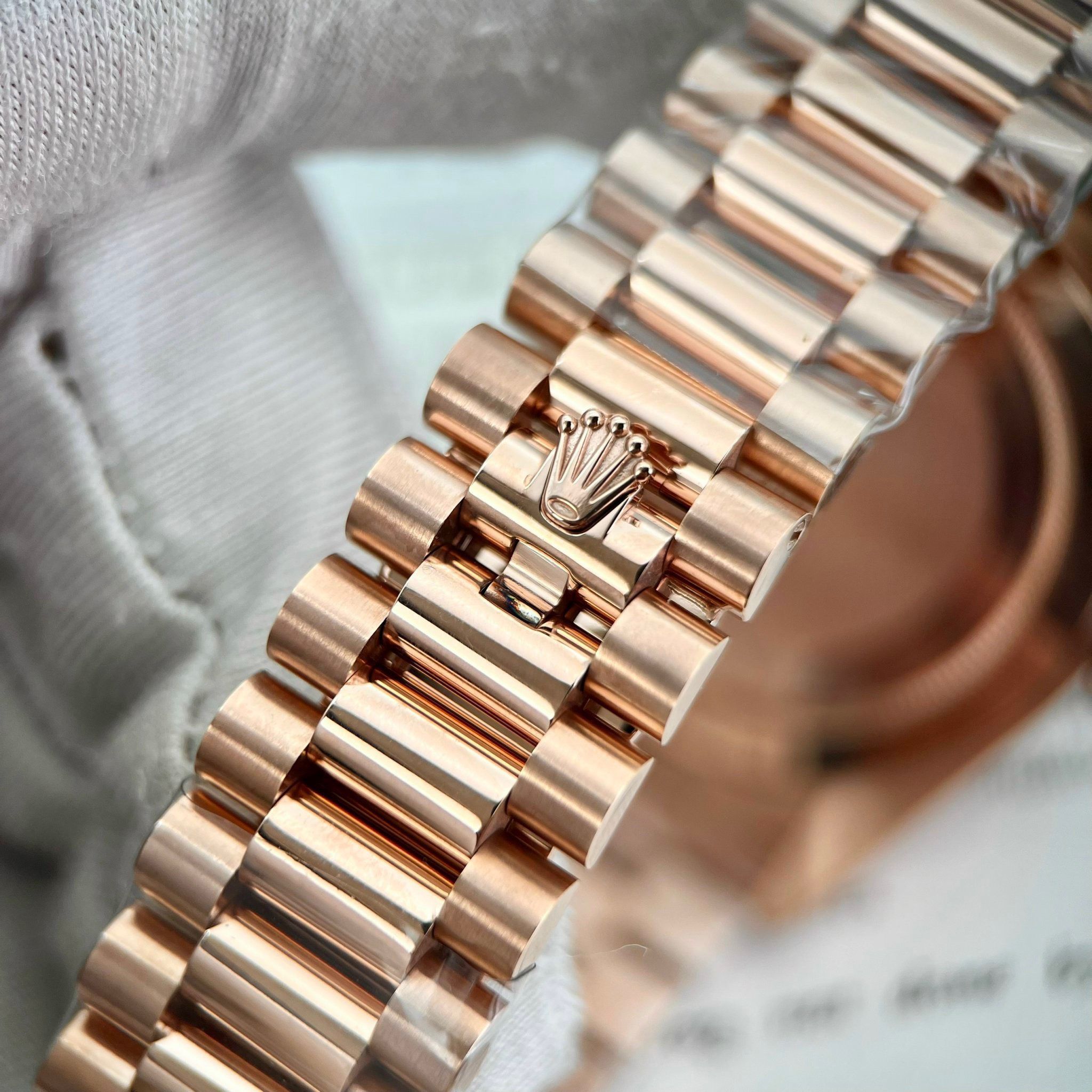 ROLEX DAY-DATE 40 MM - Đồng Hồ Rolex - Nam - DHNTT1563