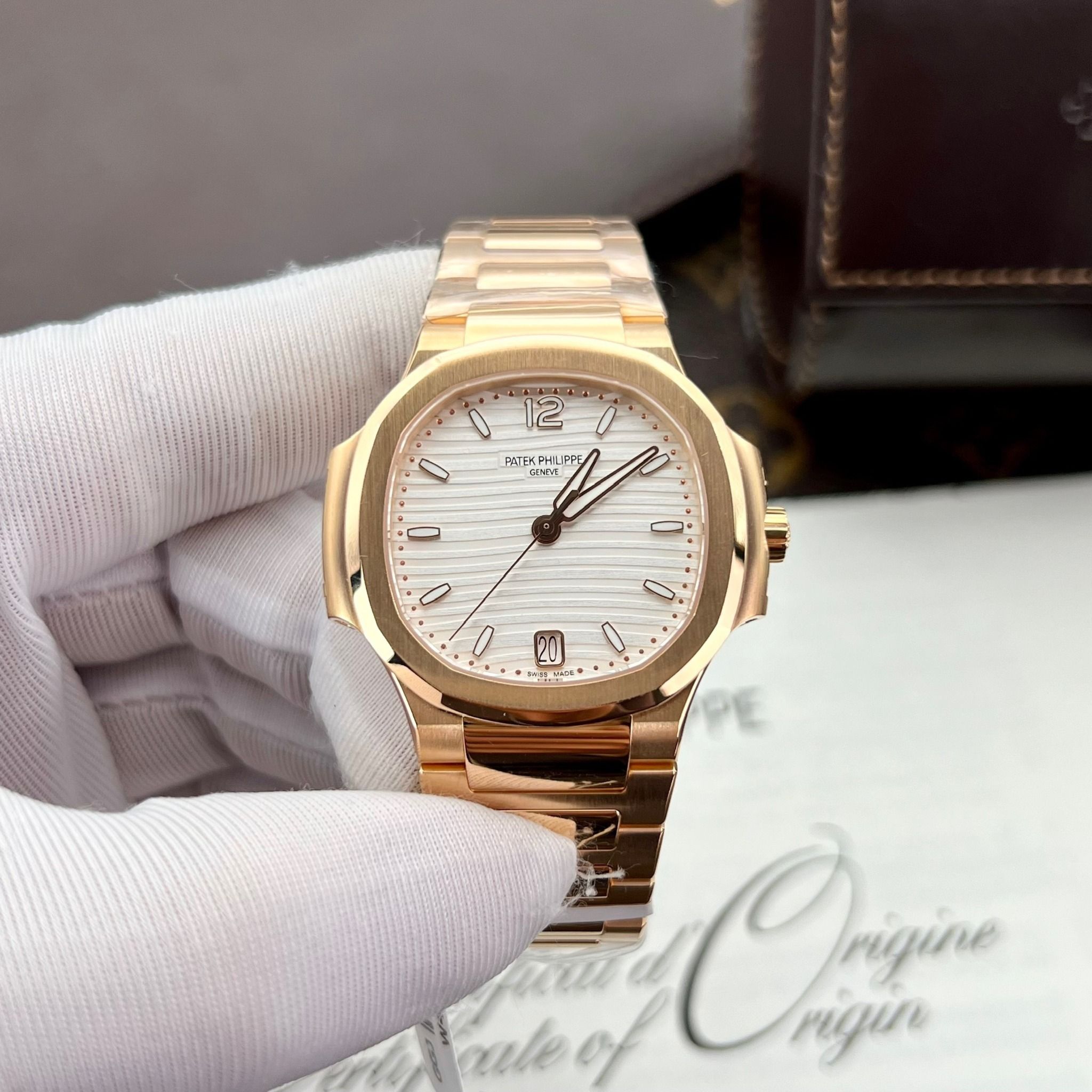 PATEK PHILIPPE NAUTILUS 35 MM - Đồng Hồ Patek Philippe - Nữ - DHTT162