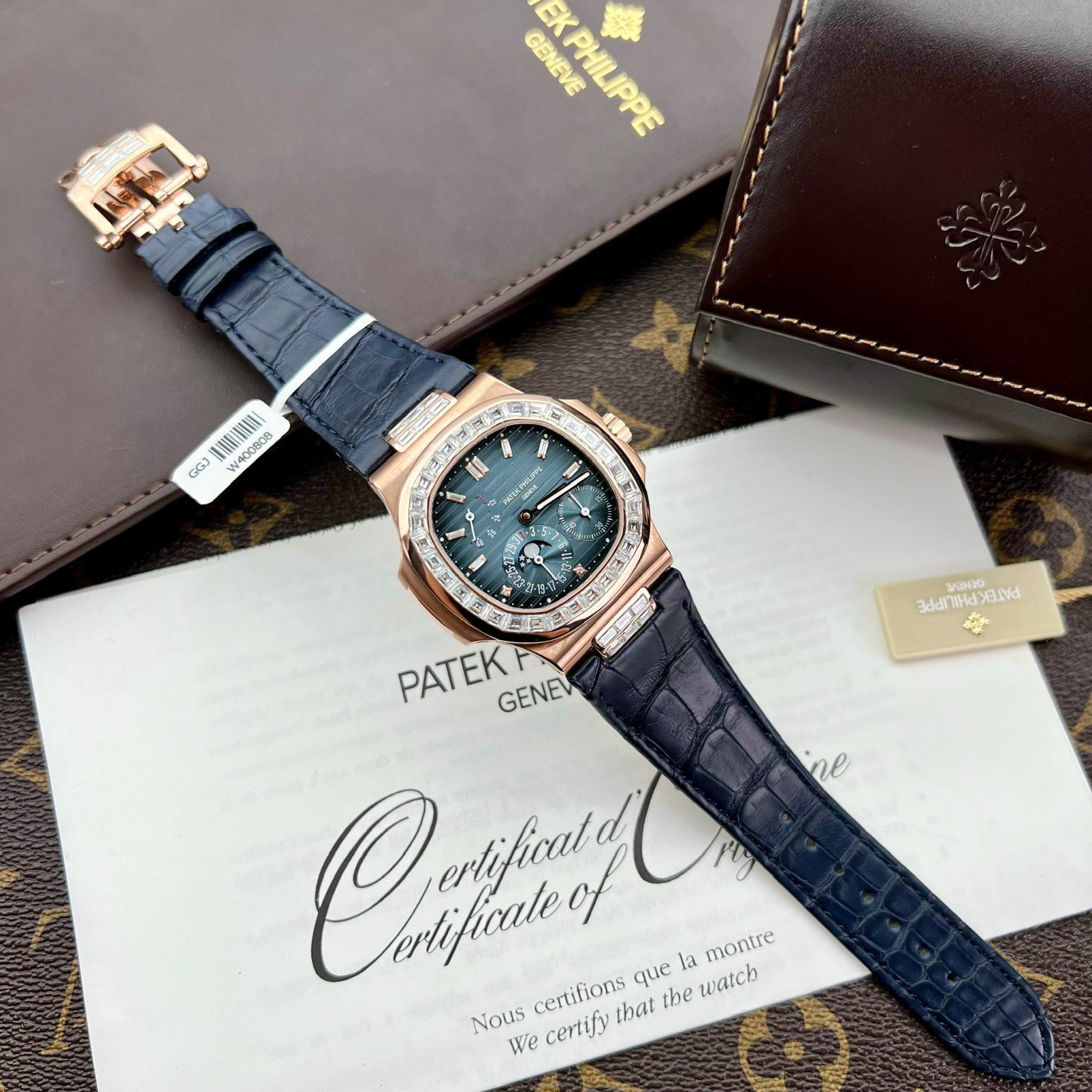 PATEK PHILIPPE NAUTILUS 40 MM - Đồng Hồ Patek Philippe - Nam - DHNTT1638