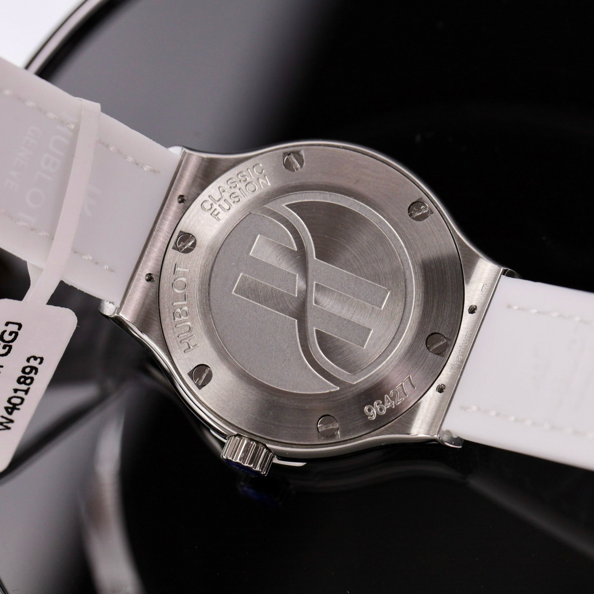 HUBLOT CLASSIC FUSION 33 MM - Đồng Hồ Hublot - Nữ - DHTT624