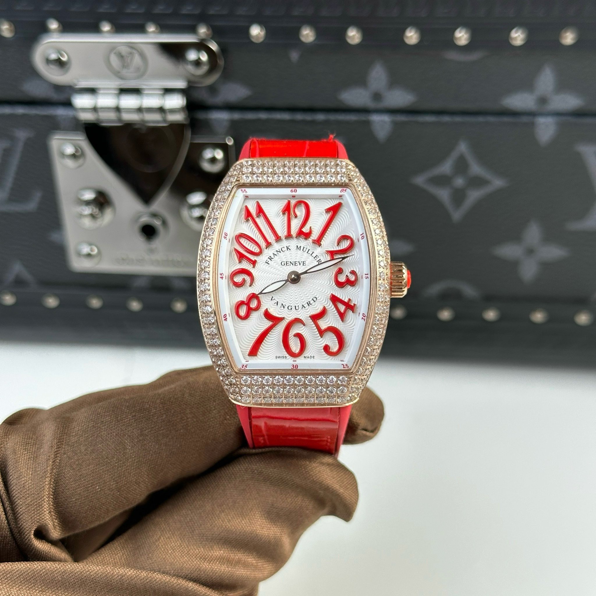 FRANCK MULLER VANGUARD LADY V32 - Đồng Hồ Franck Muller - Nữ - DHTT124