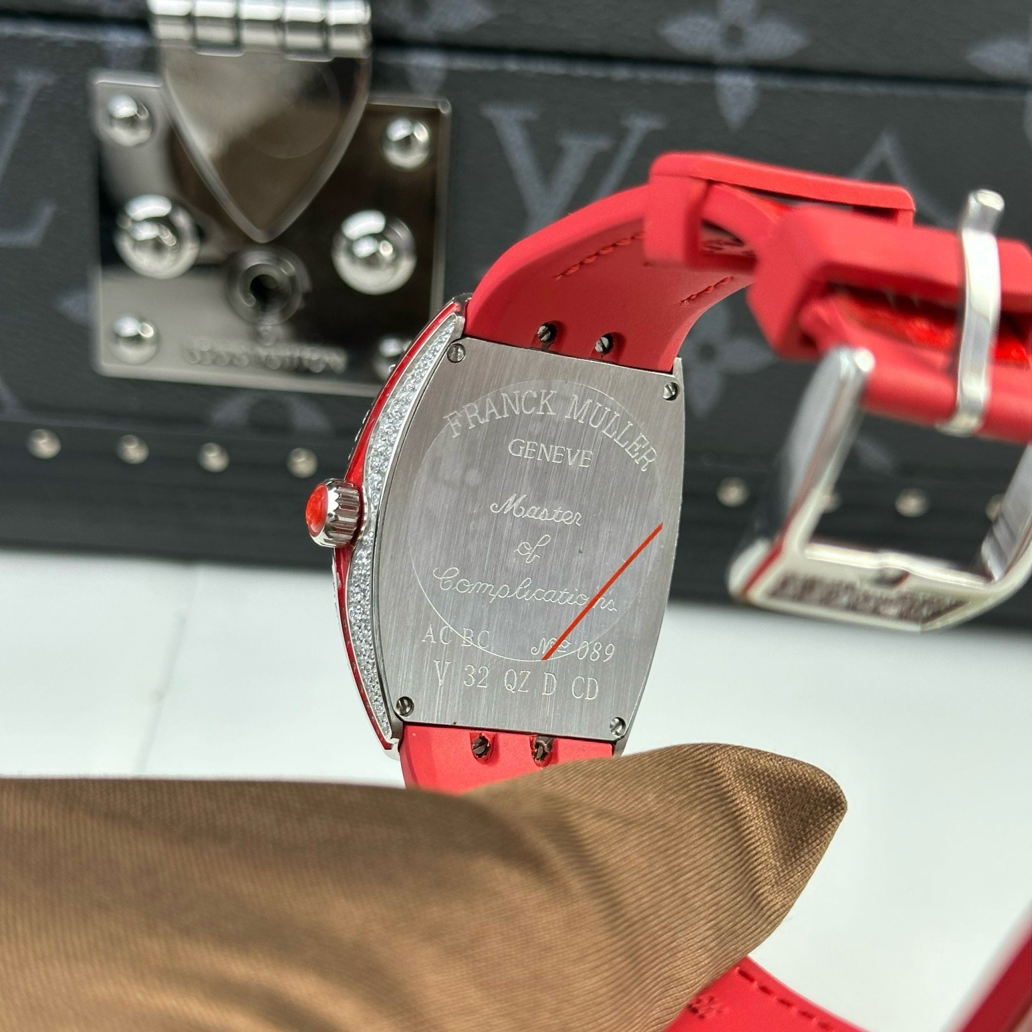 FRANCK MULLER VANGUARD LADY V32 - Đồng Hồ Franck Muller - Nữ - DHTT110