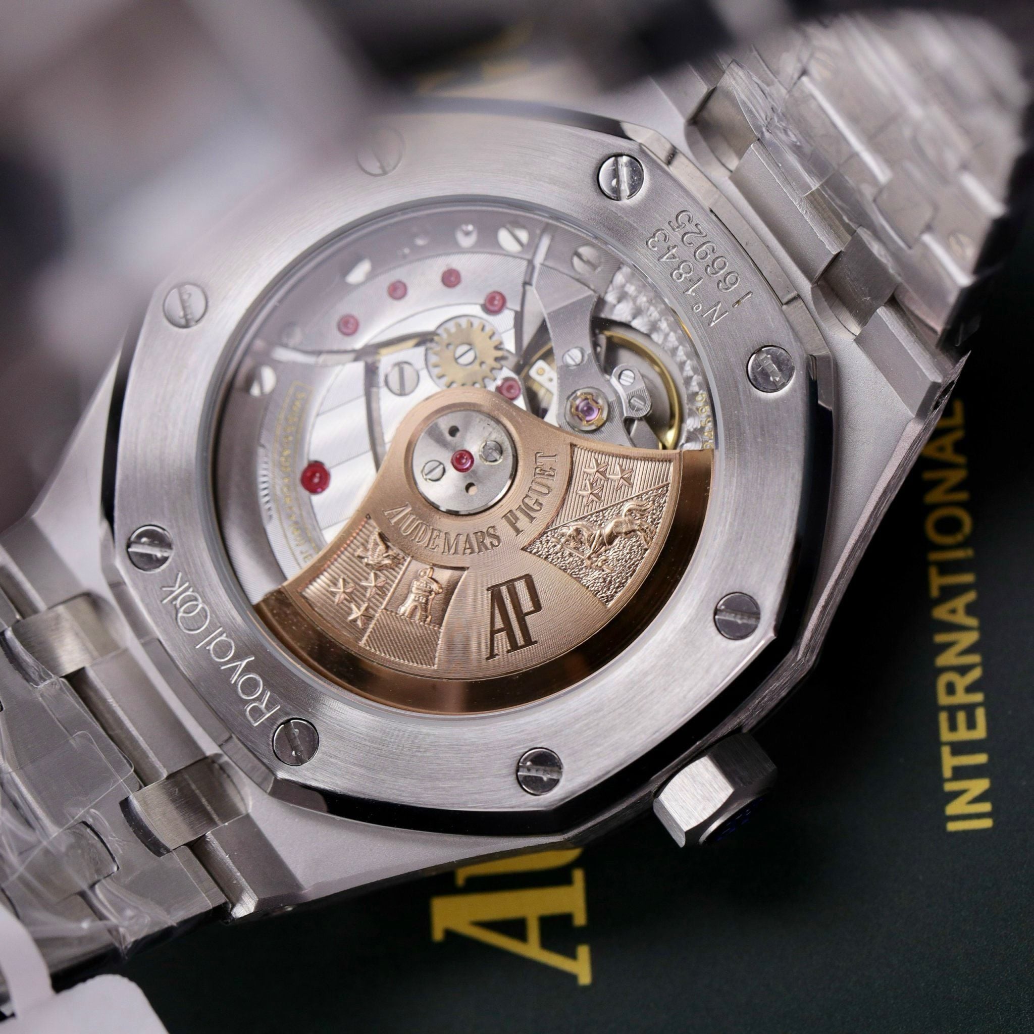 AUDEMARS PIGUET ROYAL OAK 37 MM - Đồng Hồ Audemars Piguet - Nam - DHNTT1735