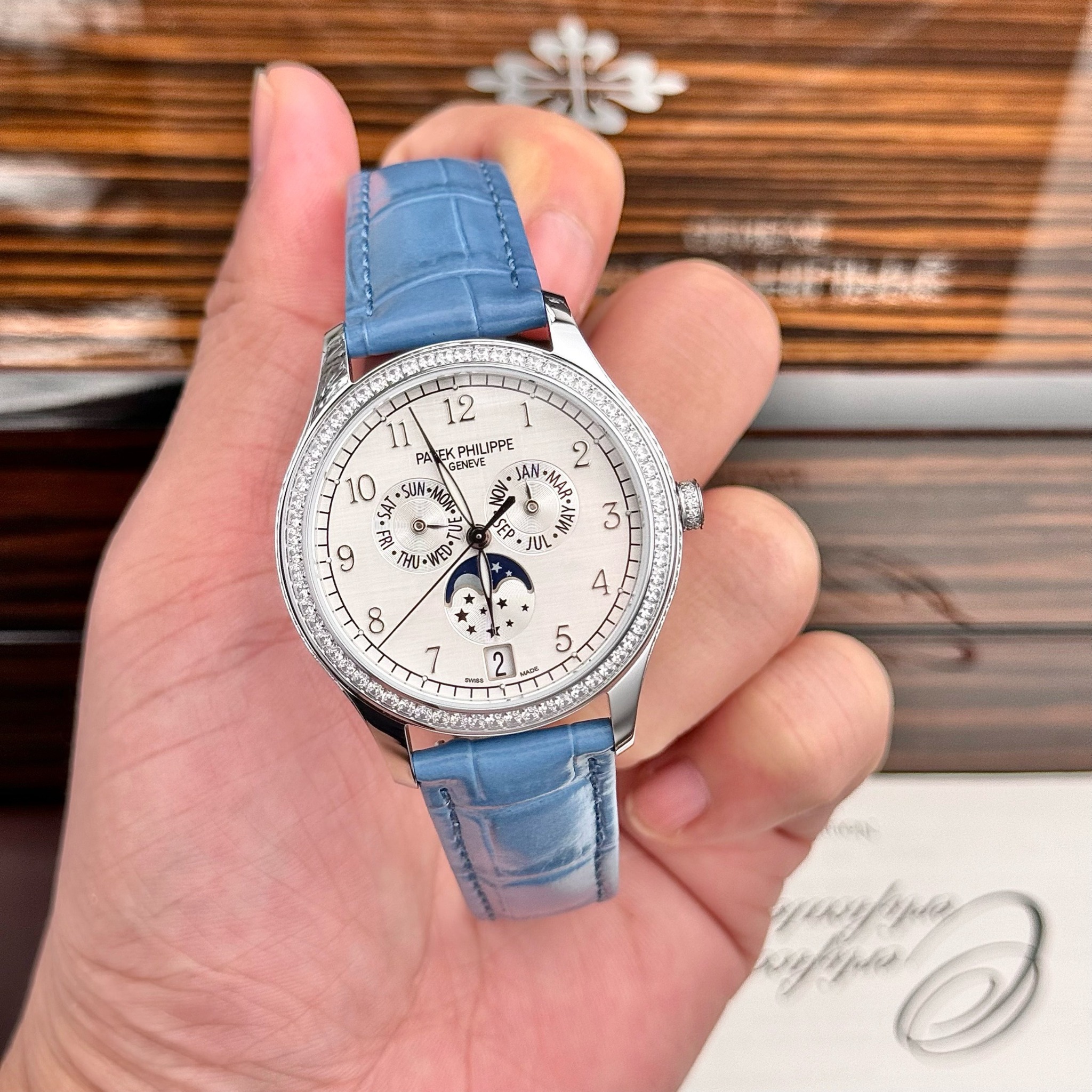 PATEK PHILIPPE COMPLICATIONS 38 MM - Đồng Hồ Patek Philippe - Nữ - DHTT636