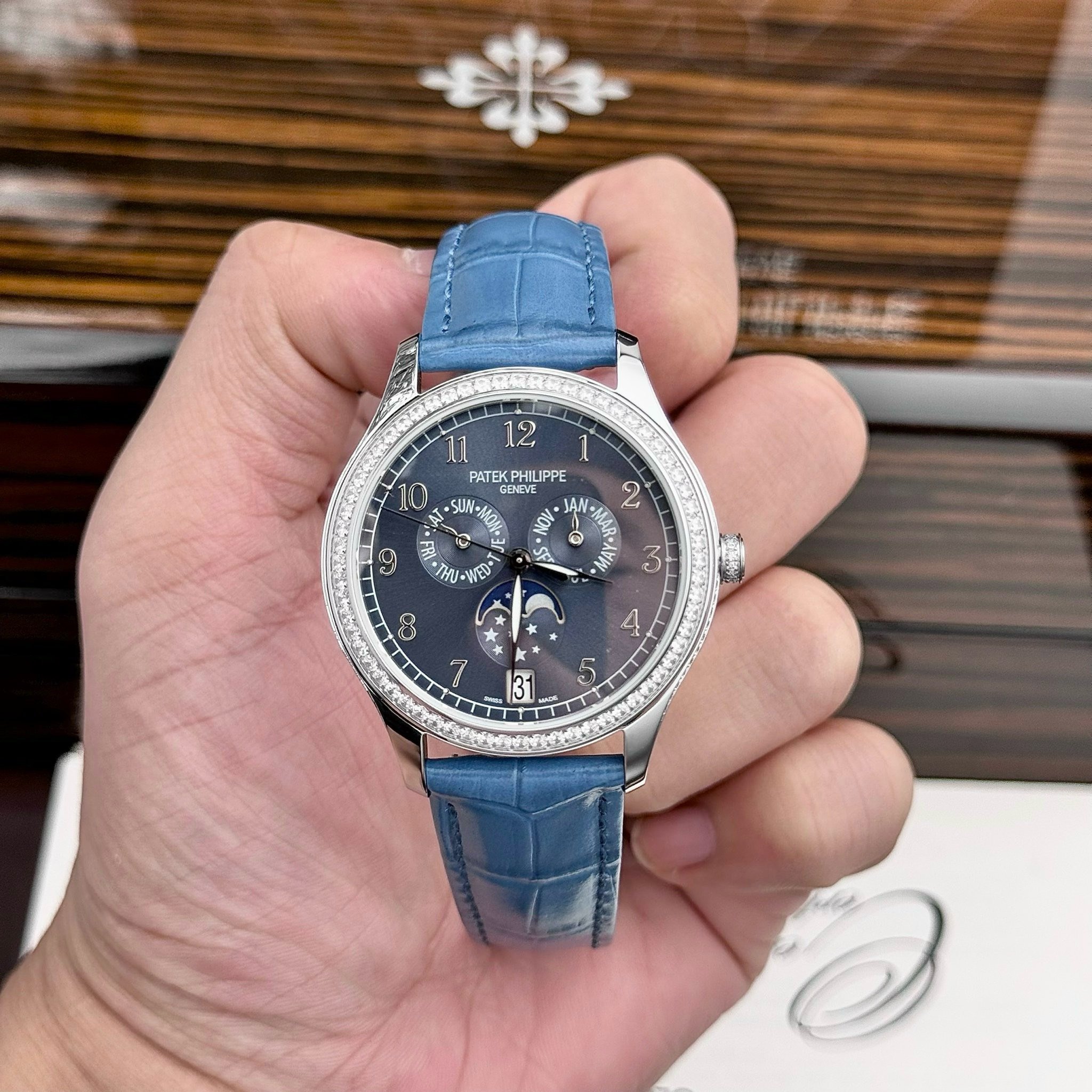 PATEK PHILIPPE COMPLICATIONS 38 MM - Đồng Hồ Patek Philippe - Nữ - DHTT635