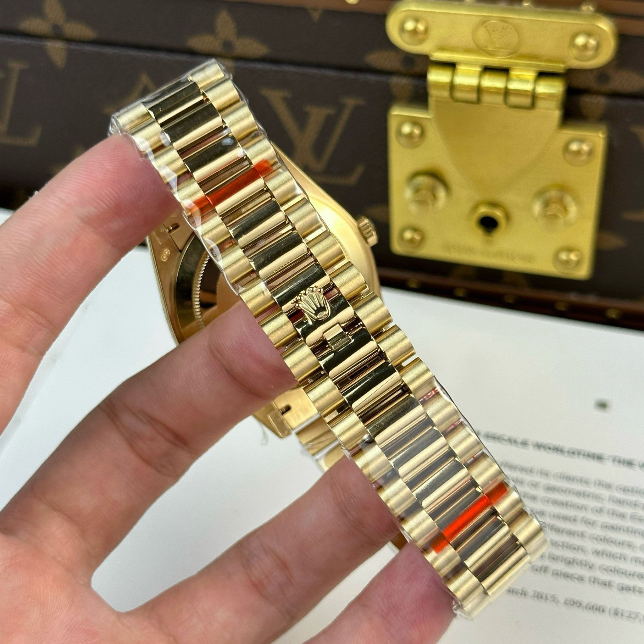 ROLEX DAY-DATE 40 MM - Đồng Hồ Rolex - Nam - DHNTT1755