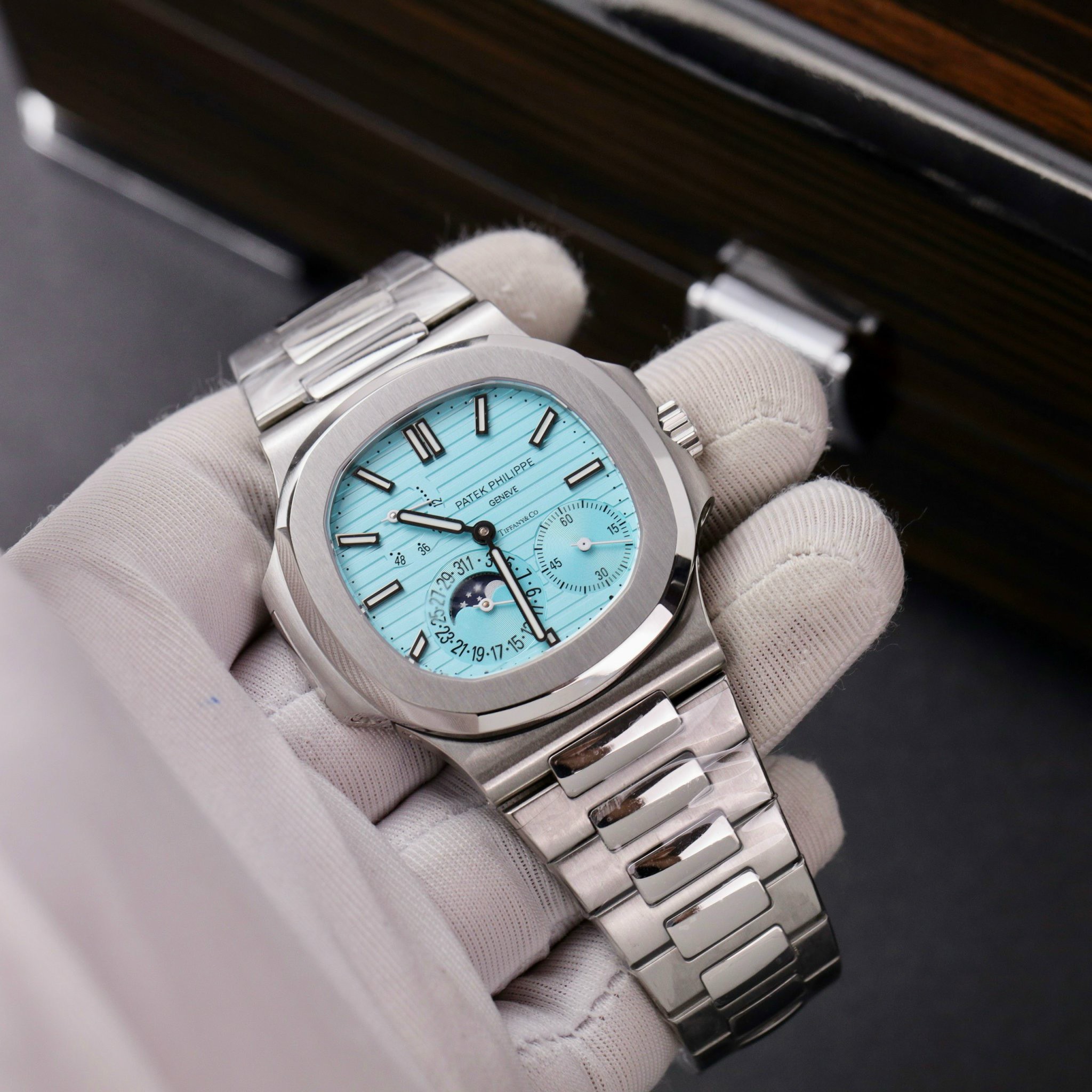 PATEK PHILIPPE NAUTILUS 40 MM - Đồng Hồ Patek Philippe - Nam - DHNTT472