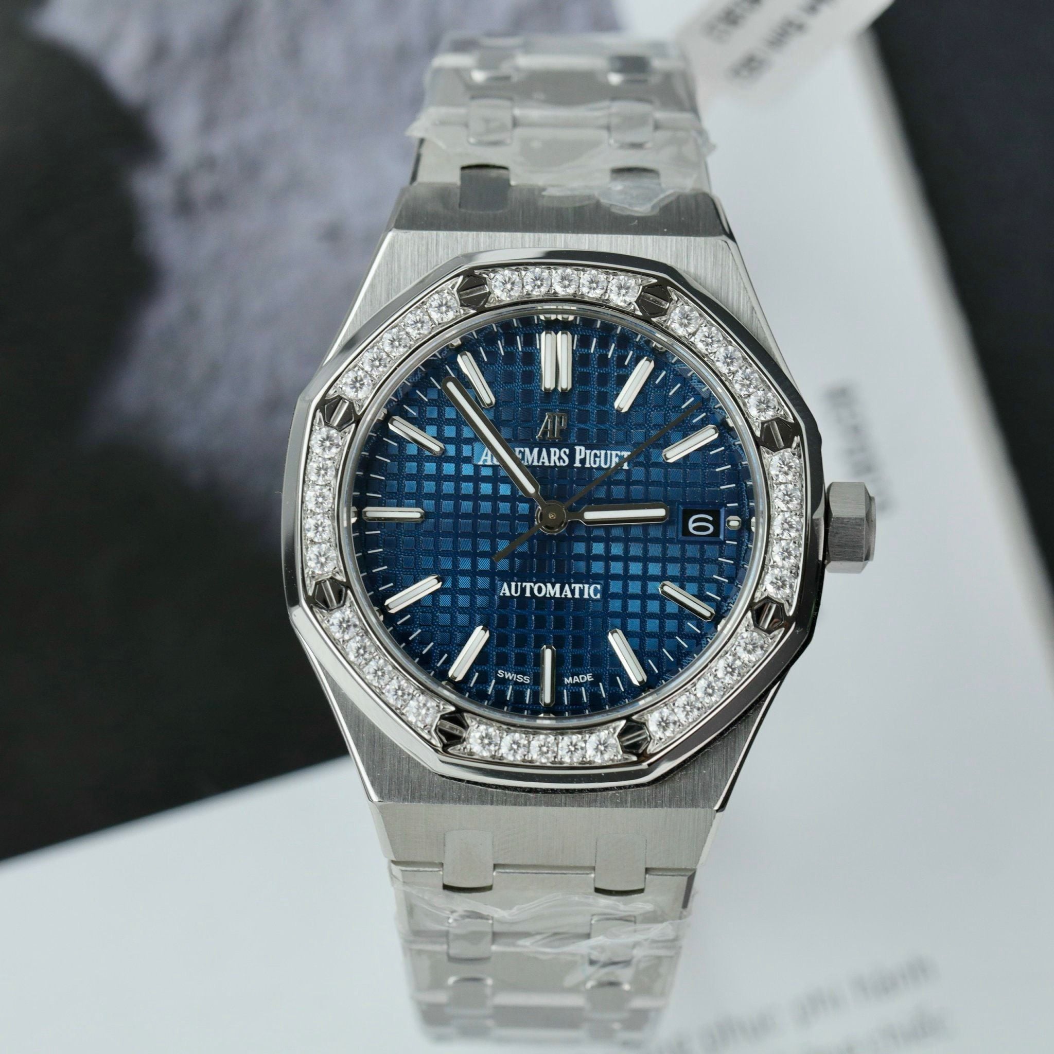 AUDEMARS PIGUET ROYAL OAK 37 MM - Đồng Hồ Audemars Piguet - Nam - DHNTT1779