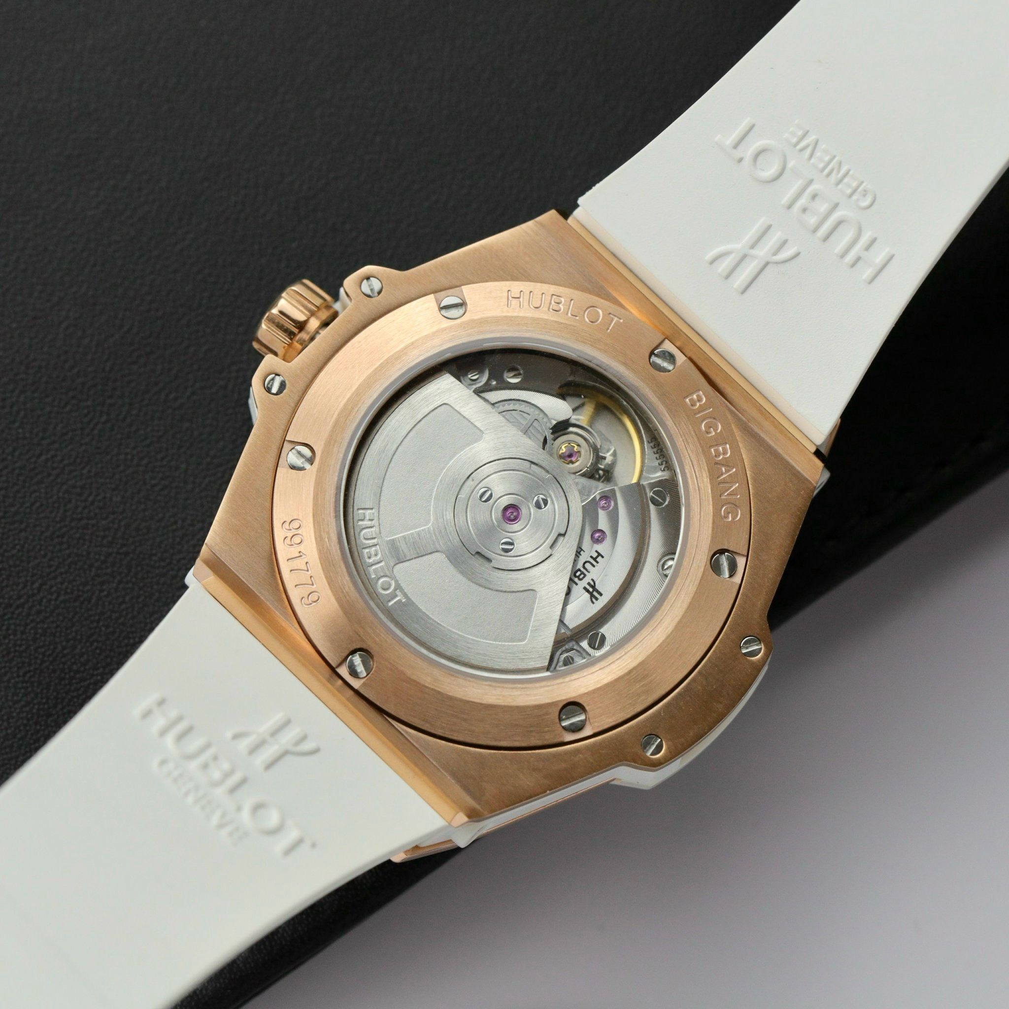 HUBLOT BIG BANG ONECLICK 39 MM - Đồng Hồ Hublot - Nữ - DHTT680