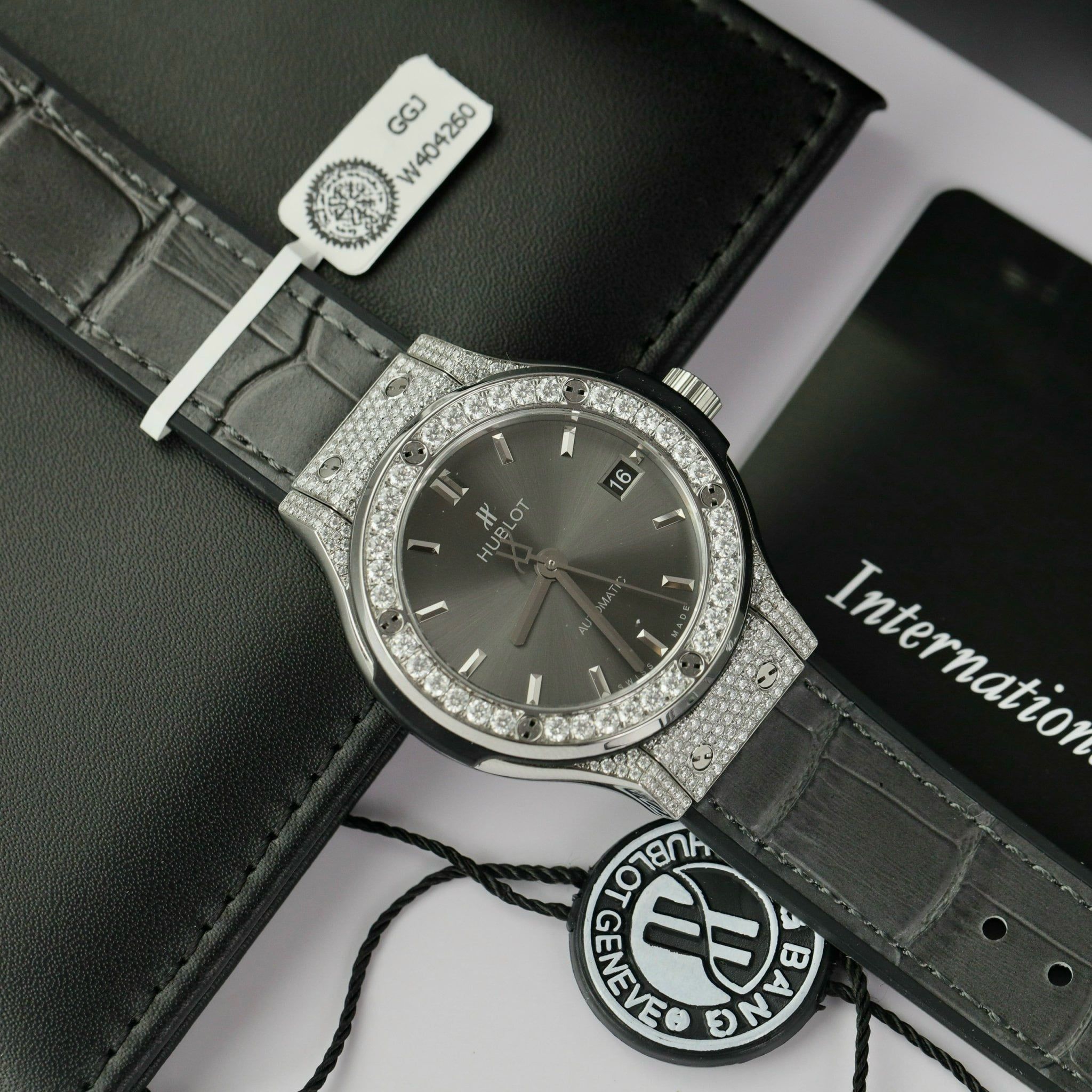 HUBLOT CLASSIC FUSION 38 MM - Đồng Hồ Hublot - Nữ - DHTT661