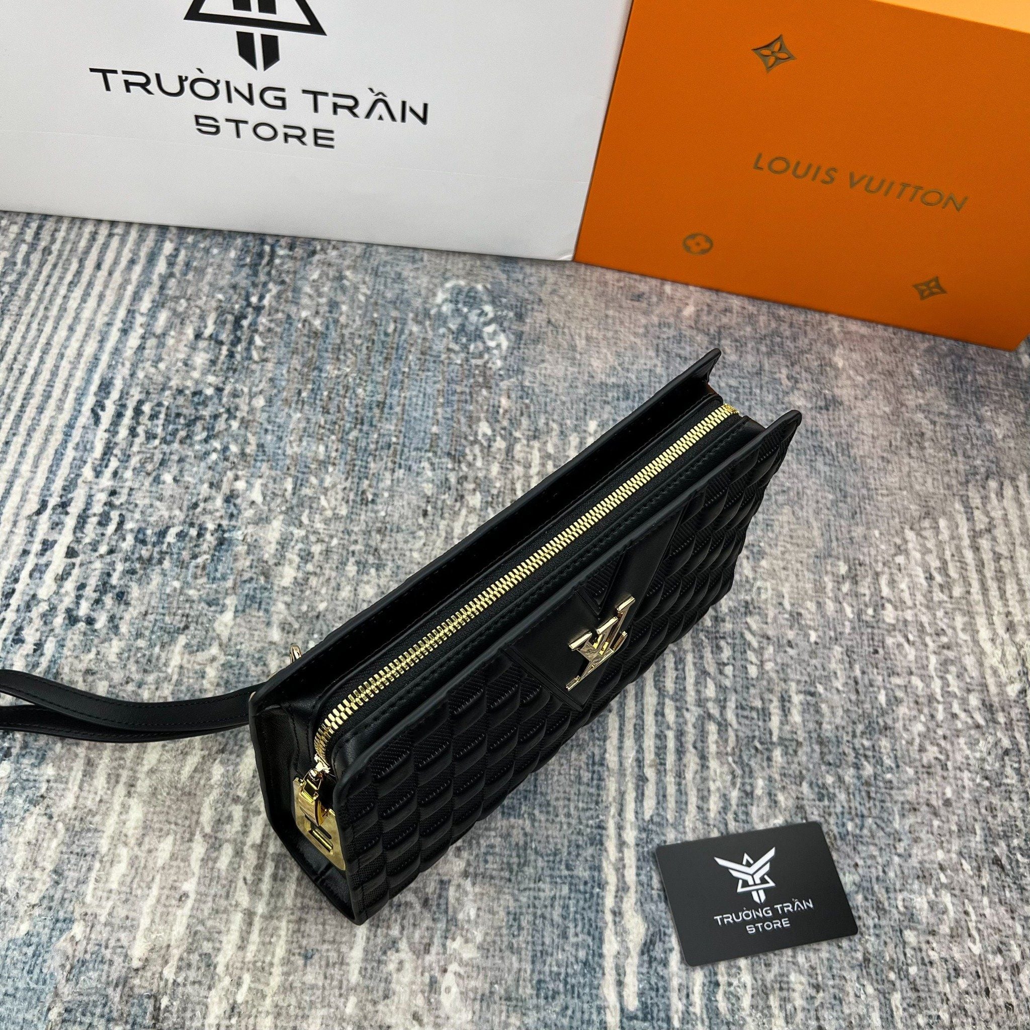 Clutch - Ví Khóa Vân Tay Louis Vuitton - Nam - CLTT221