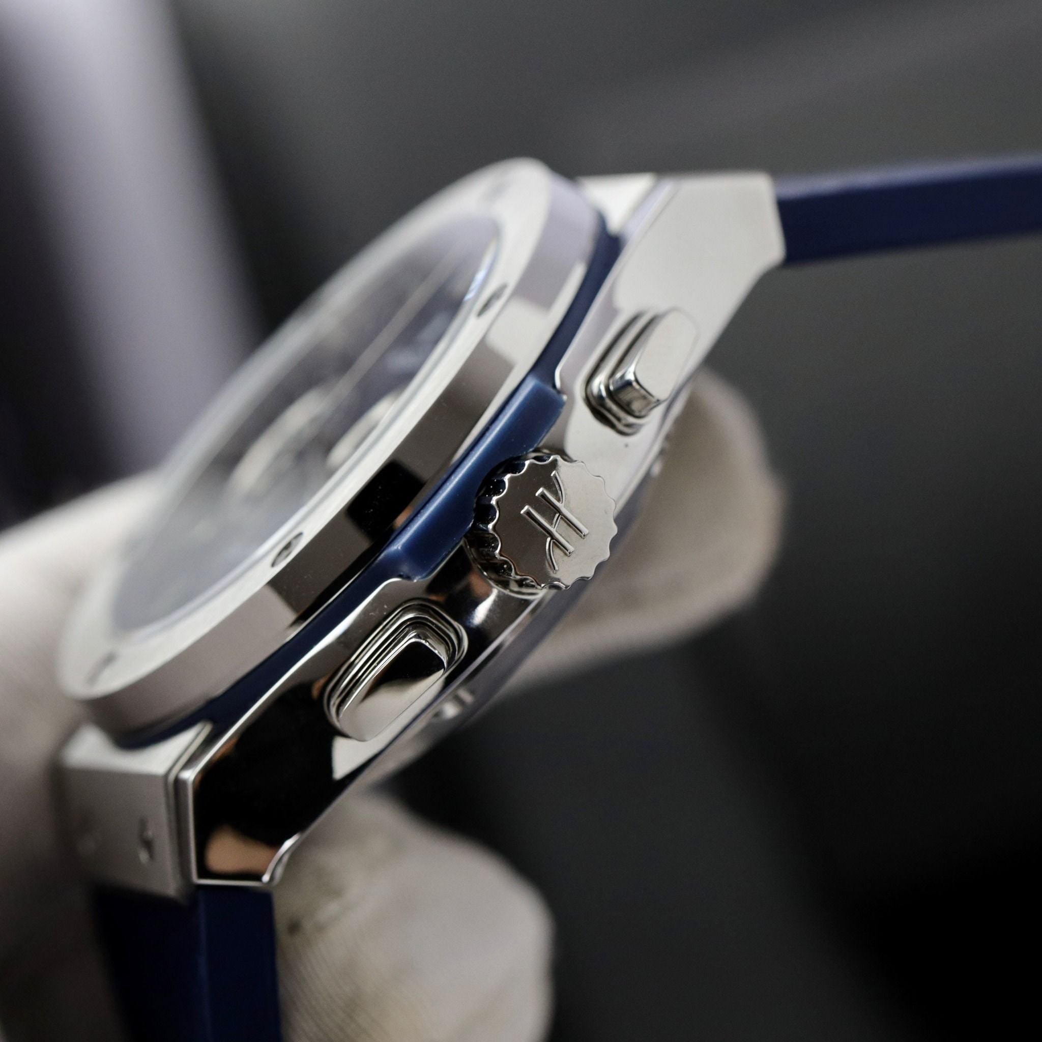 HUBLOT CLASSIC FUSION CHRONOGRAPH 45 MM - Đồng Hồ Hublot - Nam - DHNTT1840