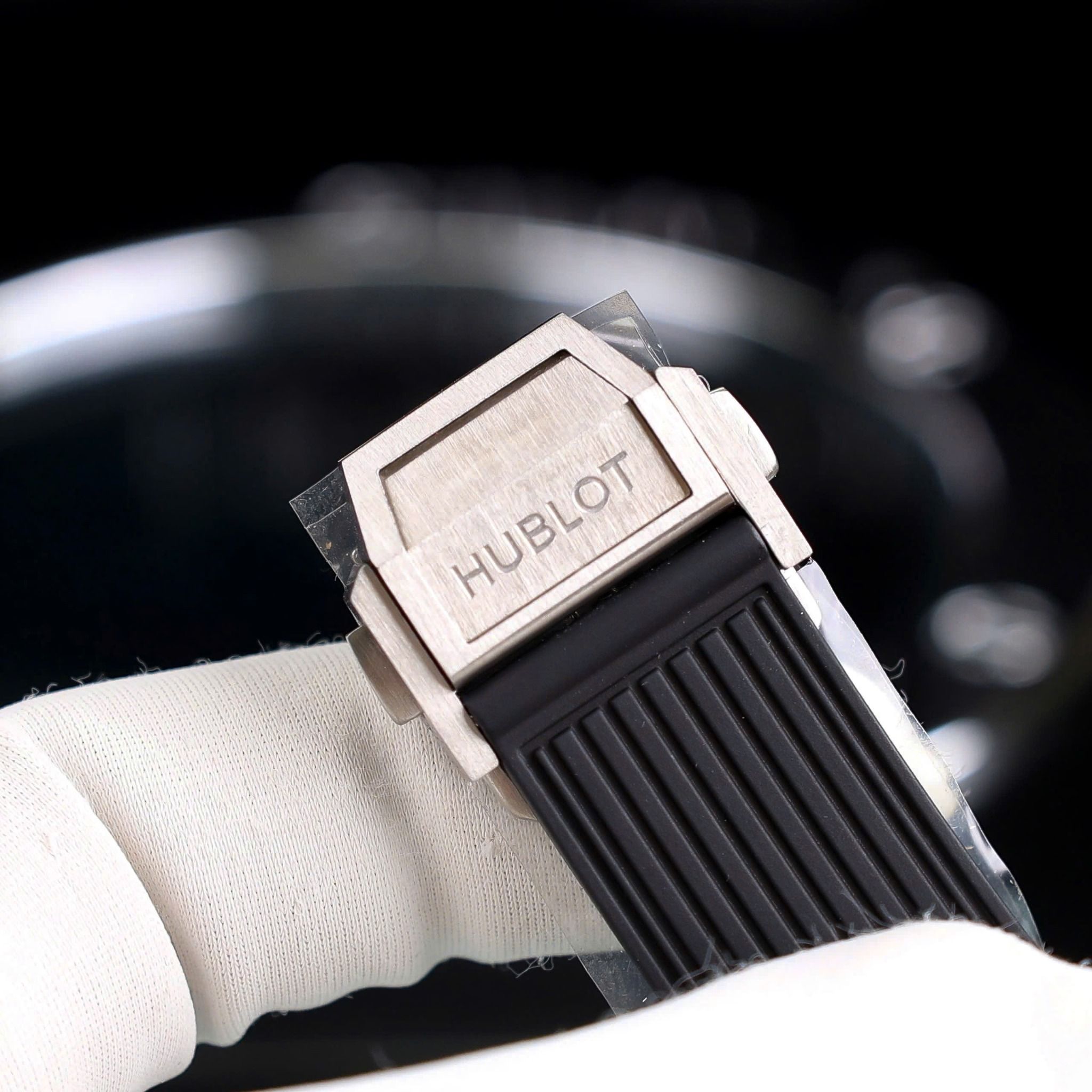 HUBLOT BIG BANG ONECLICK 39 MM - Đồng Hồ Hublot - Nữ - DHTT697