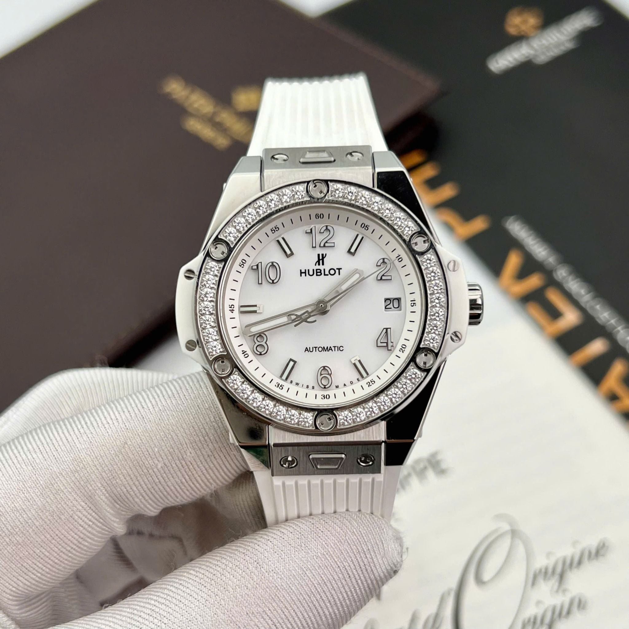 HUBLOT BIG BANG ONECLICK 39 MM - Đồng Hồ Hublot - Nữ - DHTT698