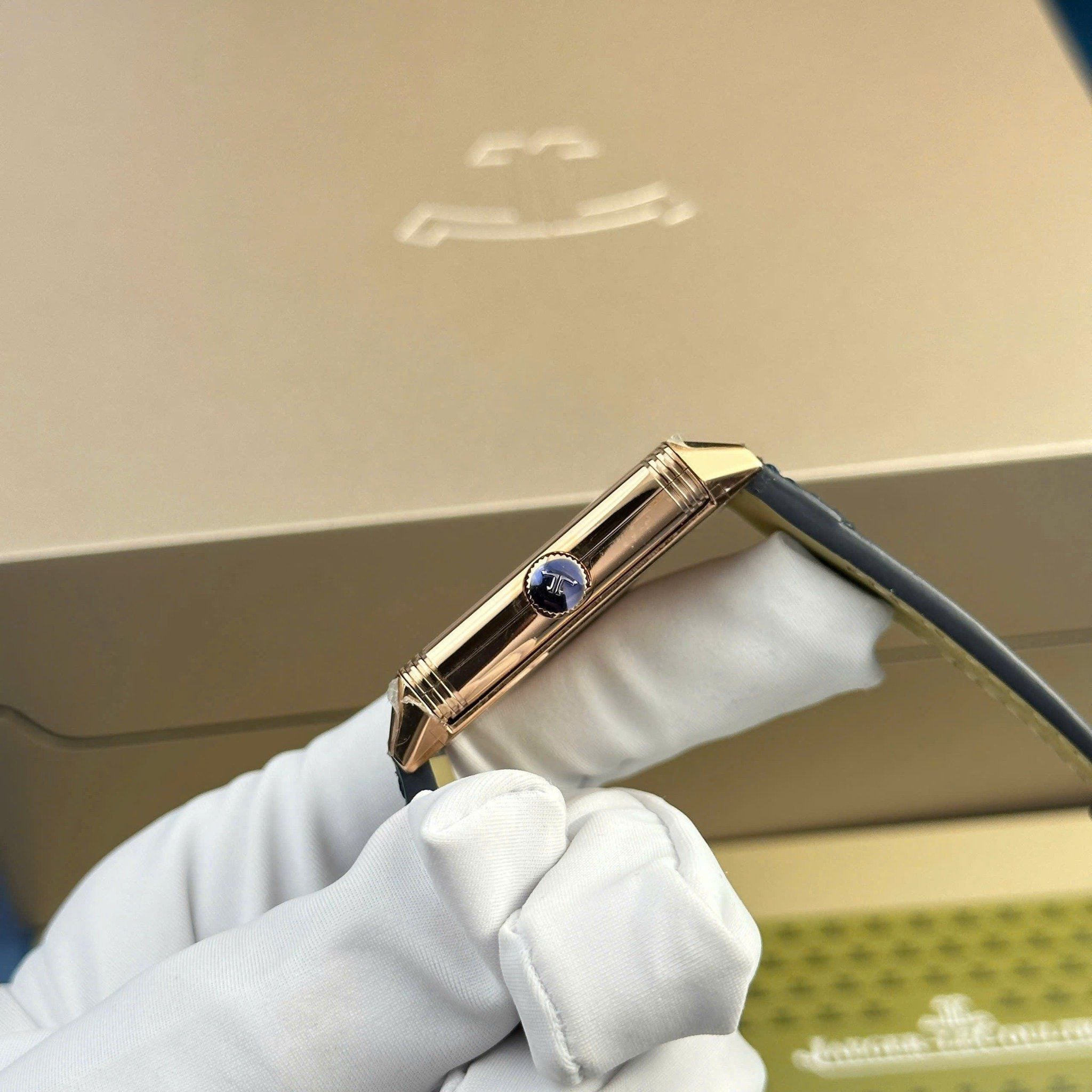 JAEGER-LECOULTRE REVERSO TRIBUTE 28 MM - Đồng Hồ Jaeger-LeCoultre - Nam - DHNTT1813