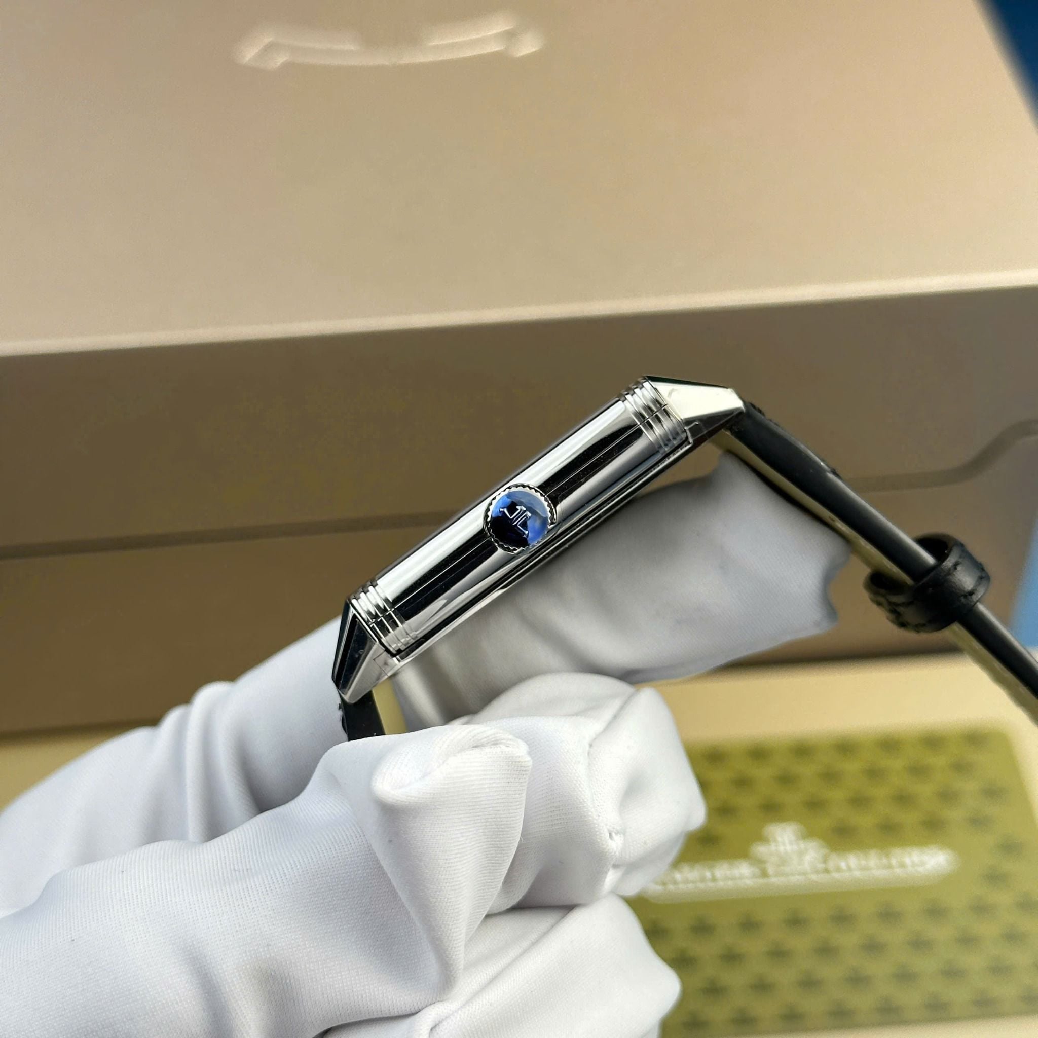 JAEGER-LECOULTRE REVERSO TRIBUTE 28 MM - Đồng Hồ Jaeger-LeCoultre - Nam - DHNTT1817