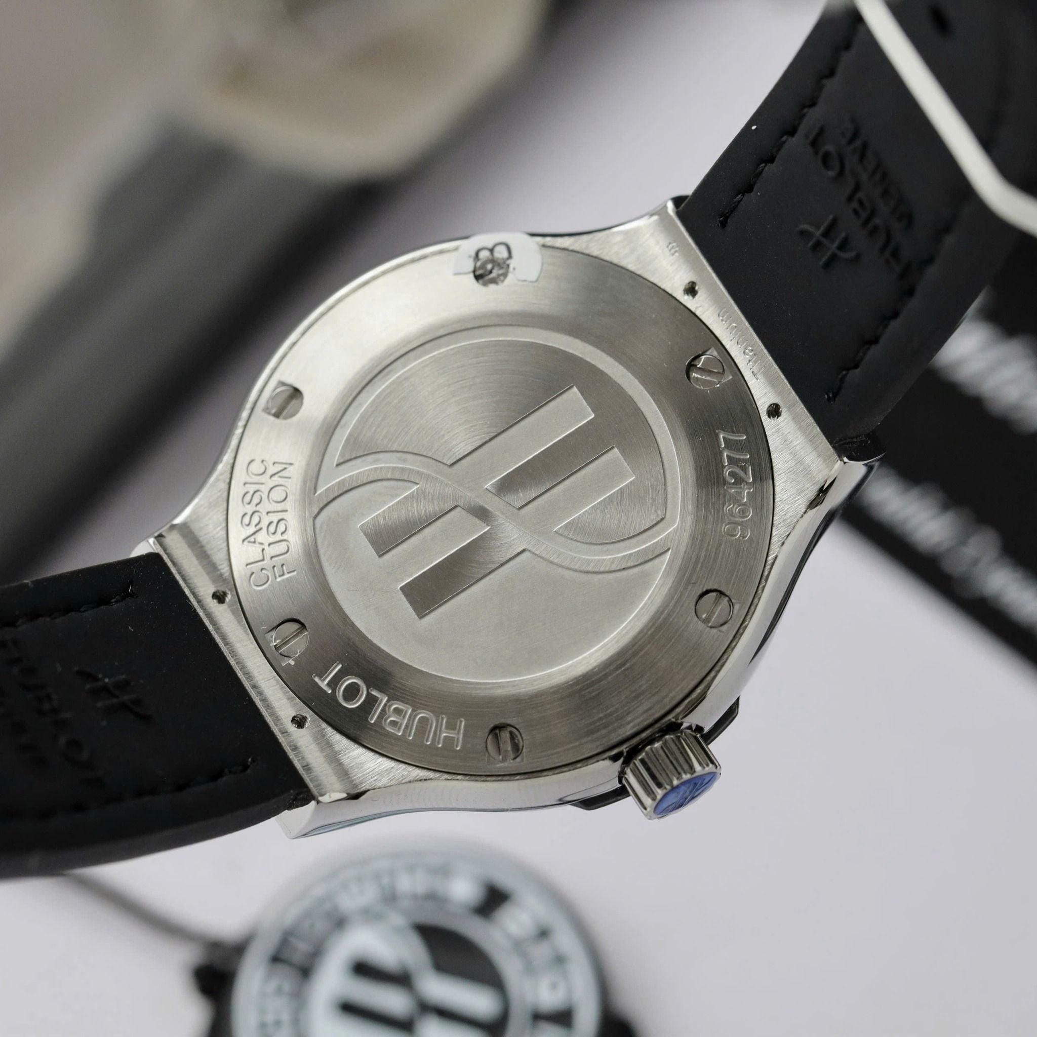 HUBLOT CLASSIC FUSION 33 MM - Đồng Hồ Hublot - Nữ - DHTT638