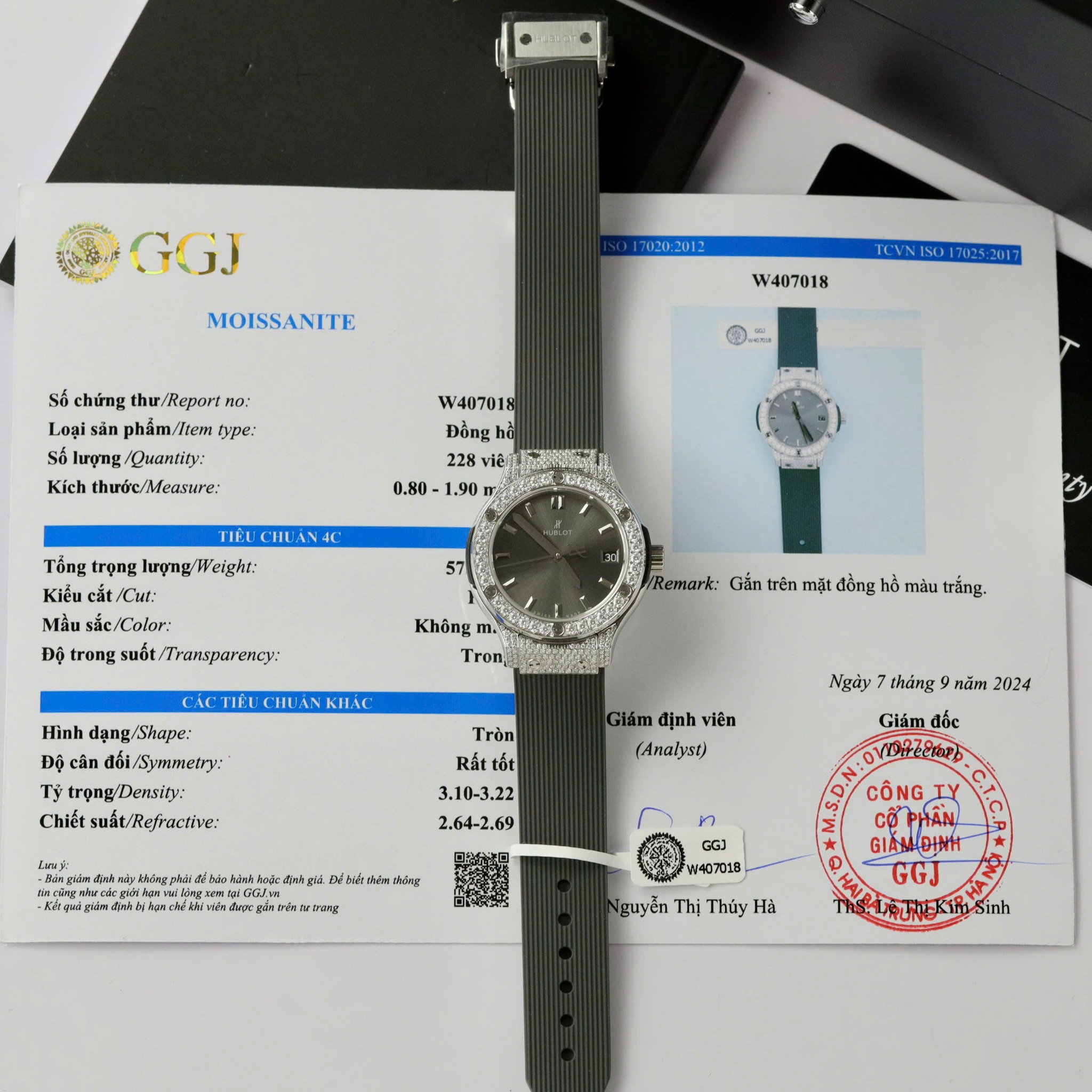 HUBLOT CLASSIC FUSION 33 MM - Đồng Hồ Hublot - Nữ - DHTT695