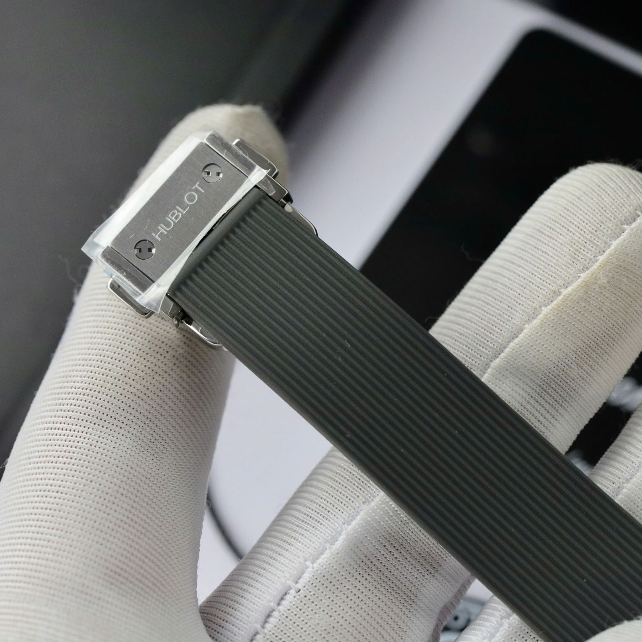 HUBLOT CLASSIC FUSION 33 MM - Đồng Hồ Hublot - Nữ - DHTT695