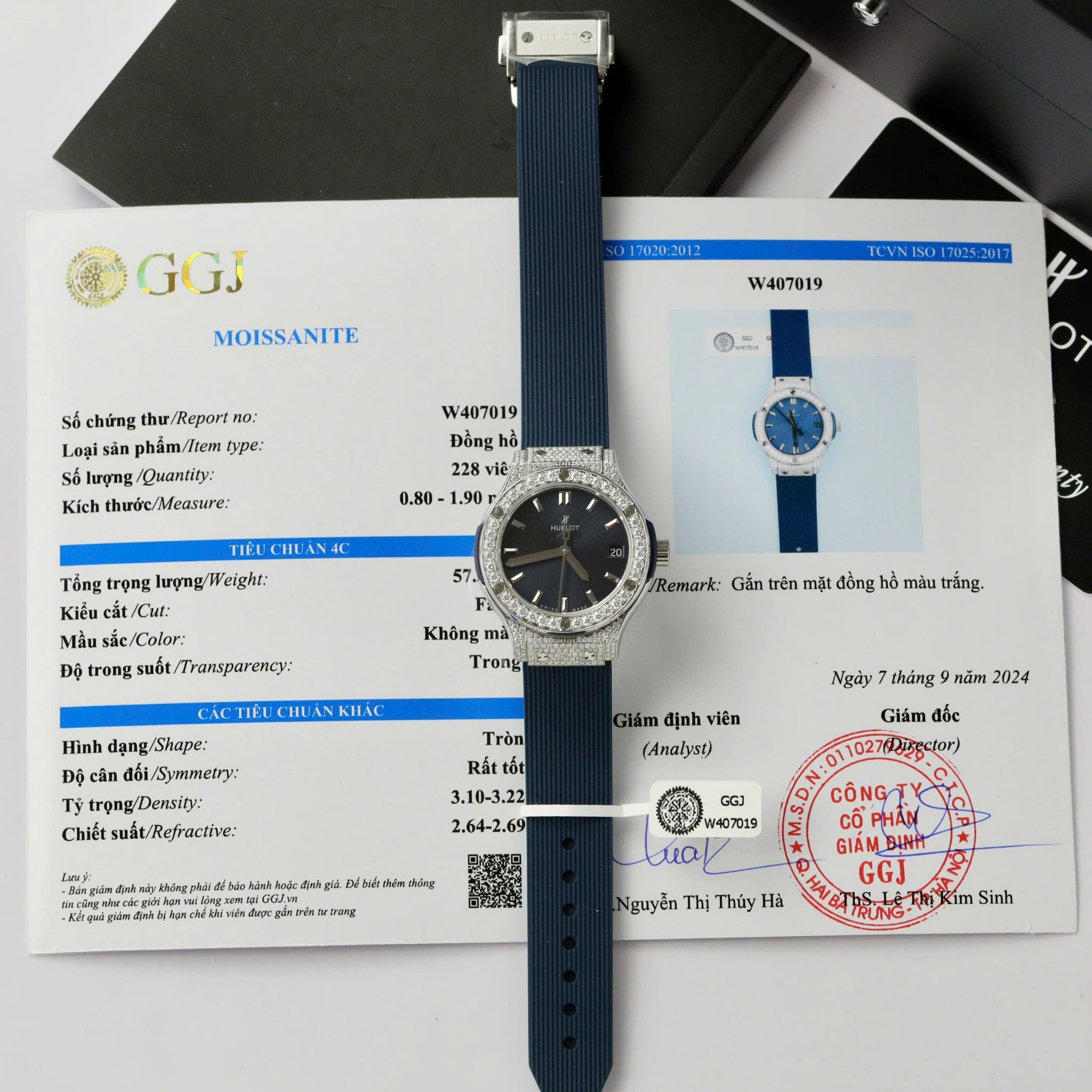 HUBLOT CLASSIC FUSION 33 MM - Đồng Hồ Hublot - Nữ - DHTT192