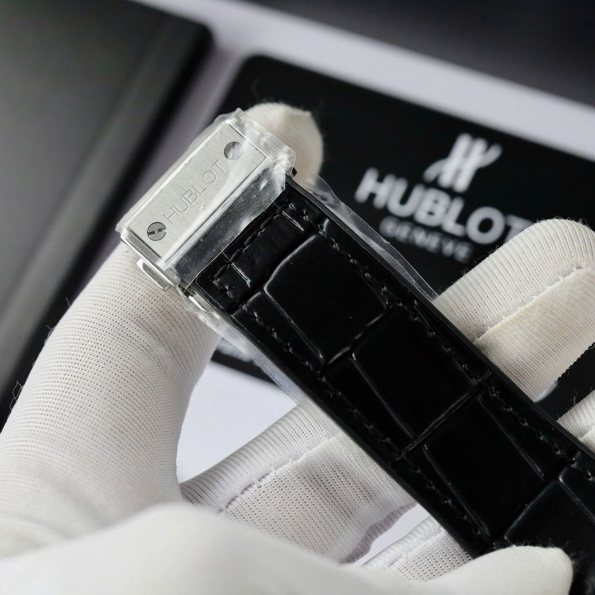 HUBLOT CLASSIC FUSION 42 MM - Đồng Hồ Hublot - Nam - DHNTT429